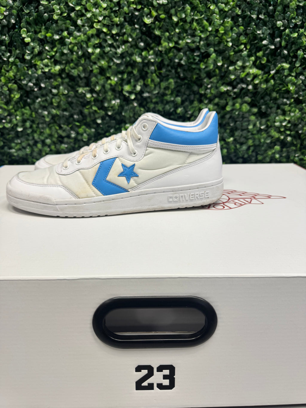 Jordan 2 & Converse Fastbreak Mid "Alumni Pack"