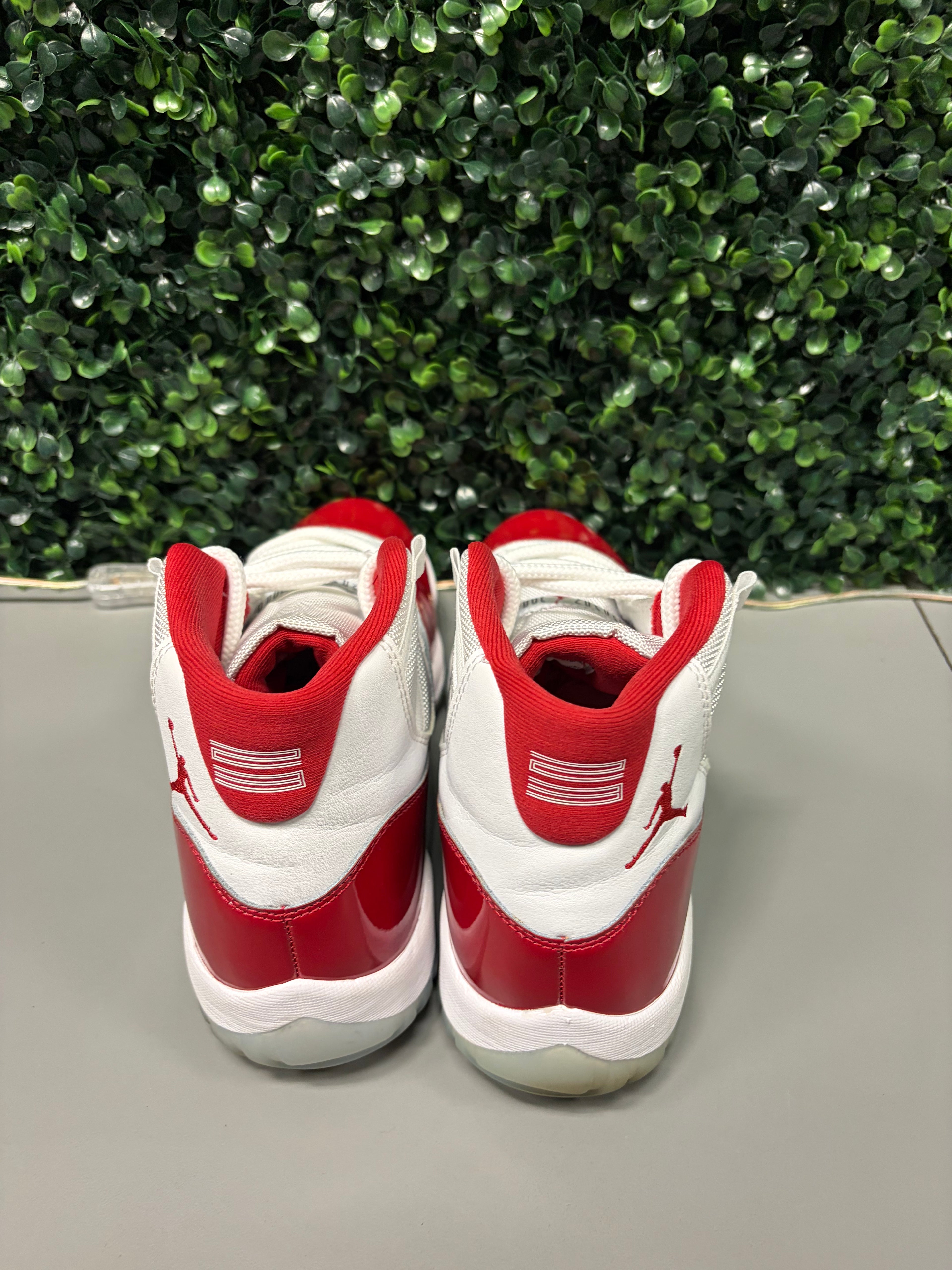 Jordan 11 "Cherry" Size 8.5 Preowned