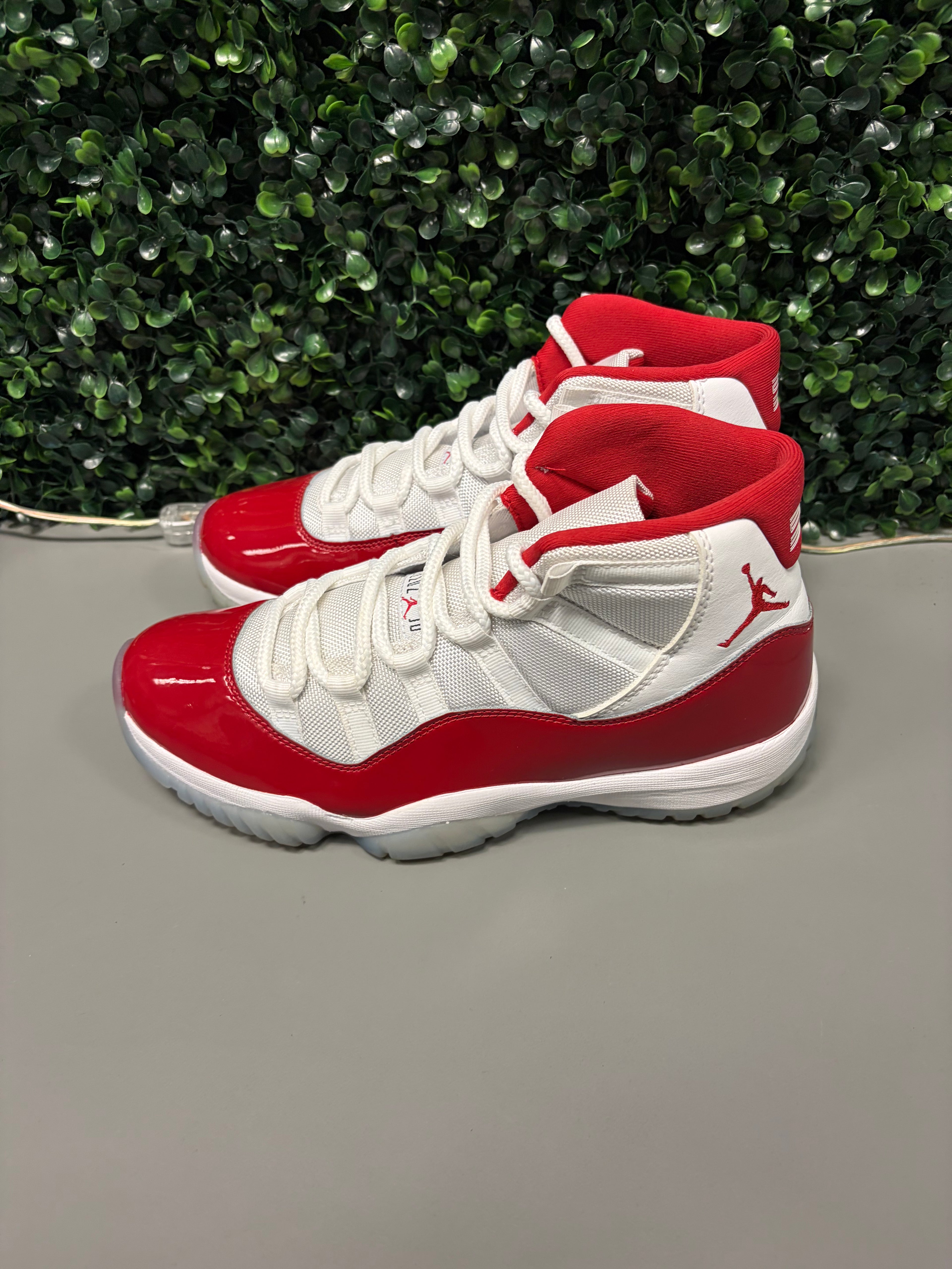Jordan 11 "Cherry" Size 8.5 Preowned