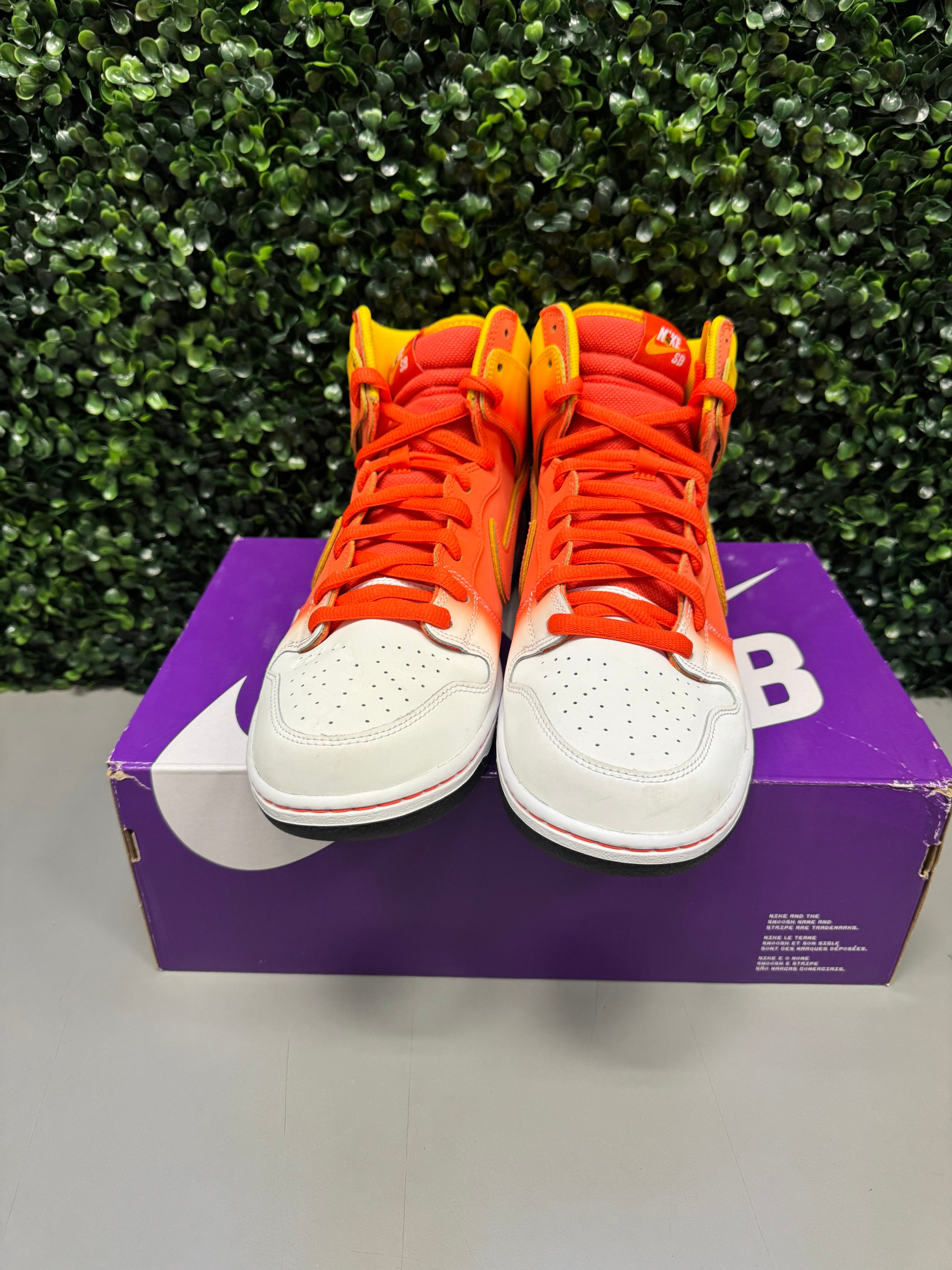 Nike SB Dunk High "Candy Corn" Size 13 Preowned