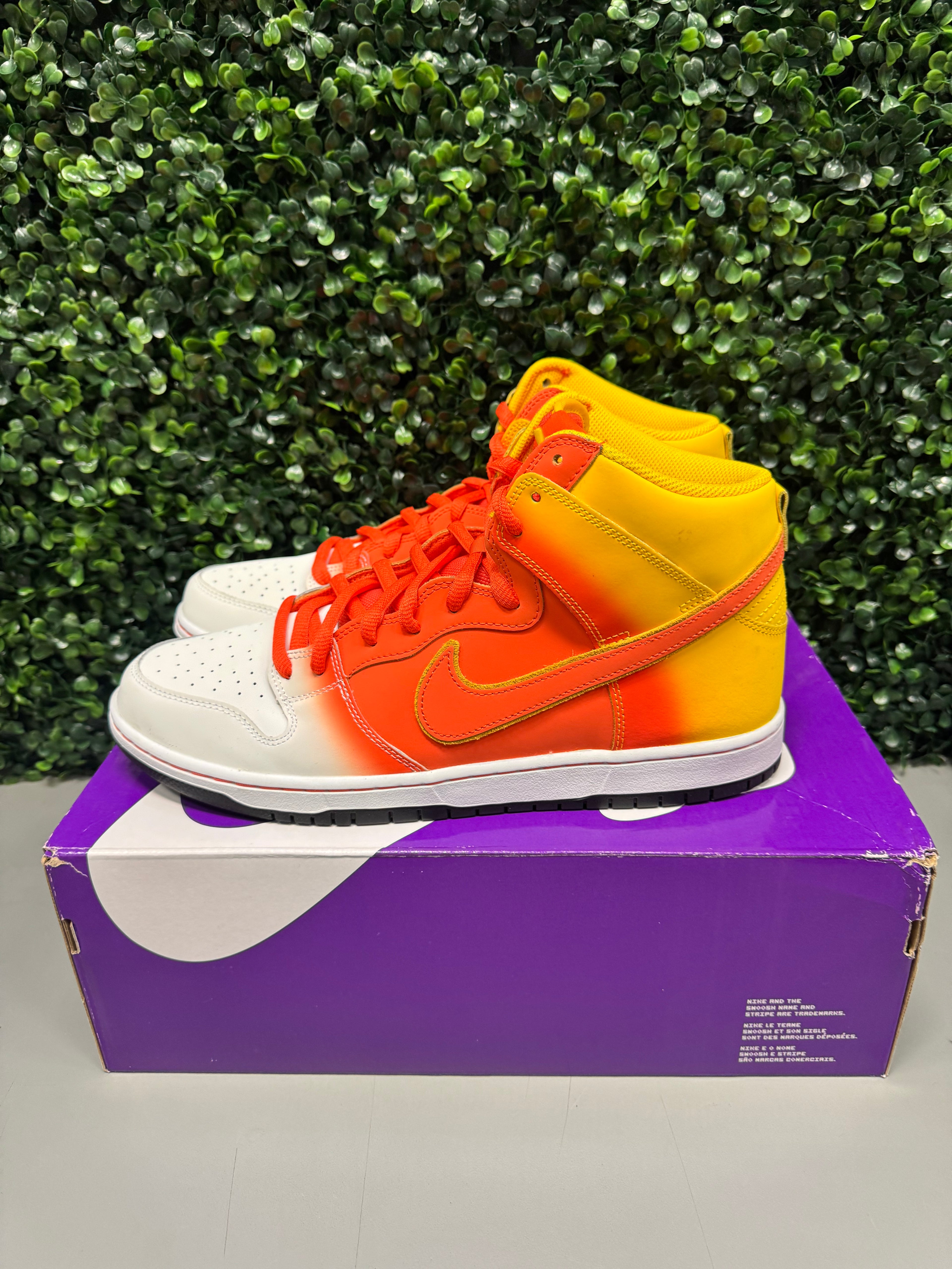 Nike SB Dunk High "Candy Corn" Size 13 Preowned