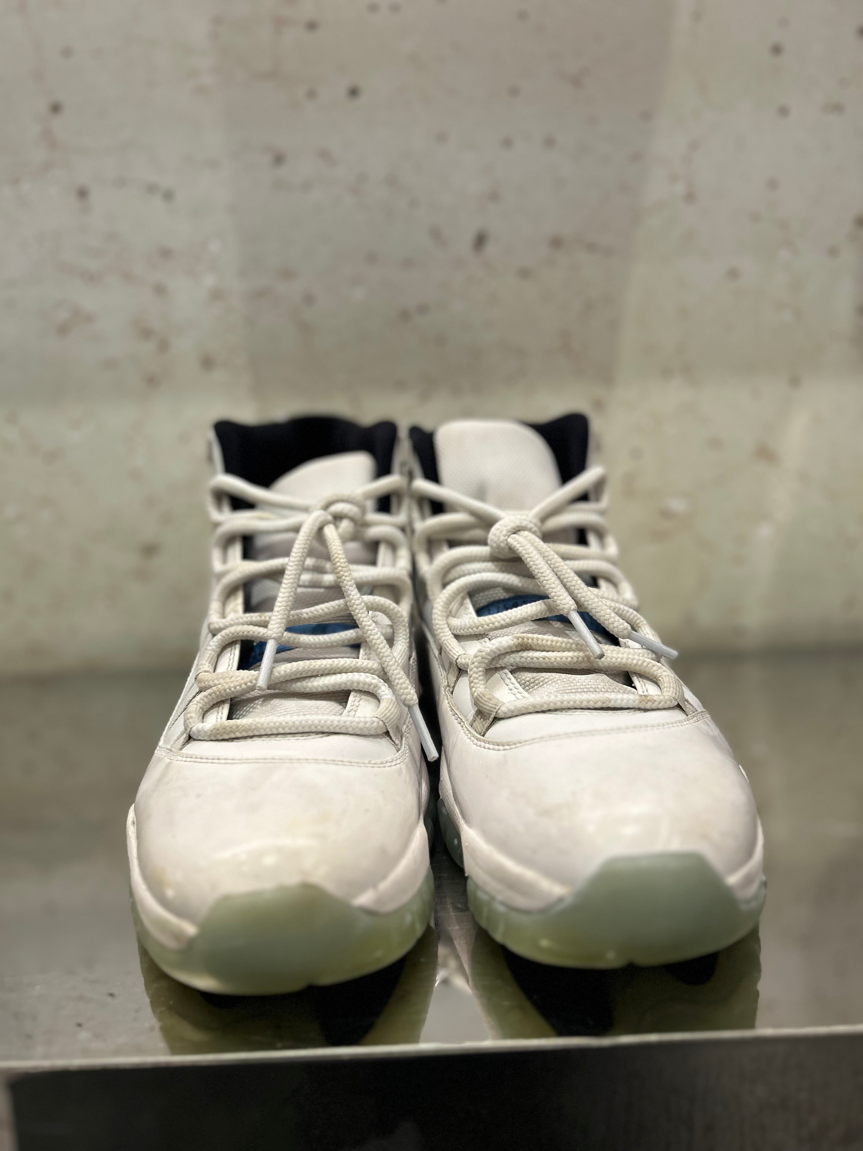 Jordan 11 "Legend Blue" Size 11 Preowned