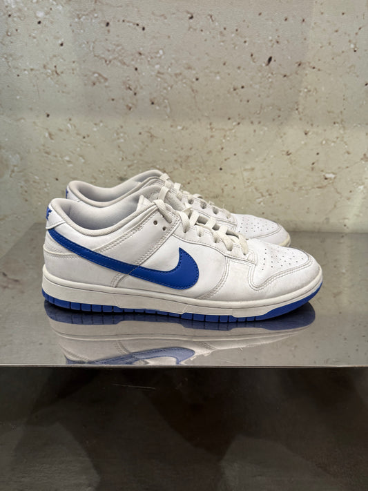 Nike dunk low "White Hyper Royal" Size 9 Preowned