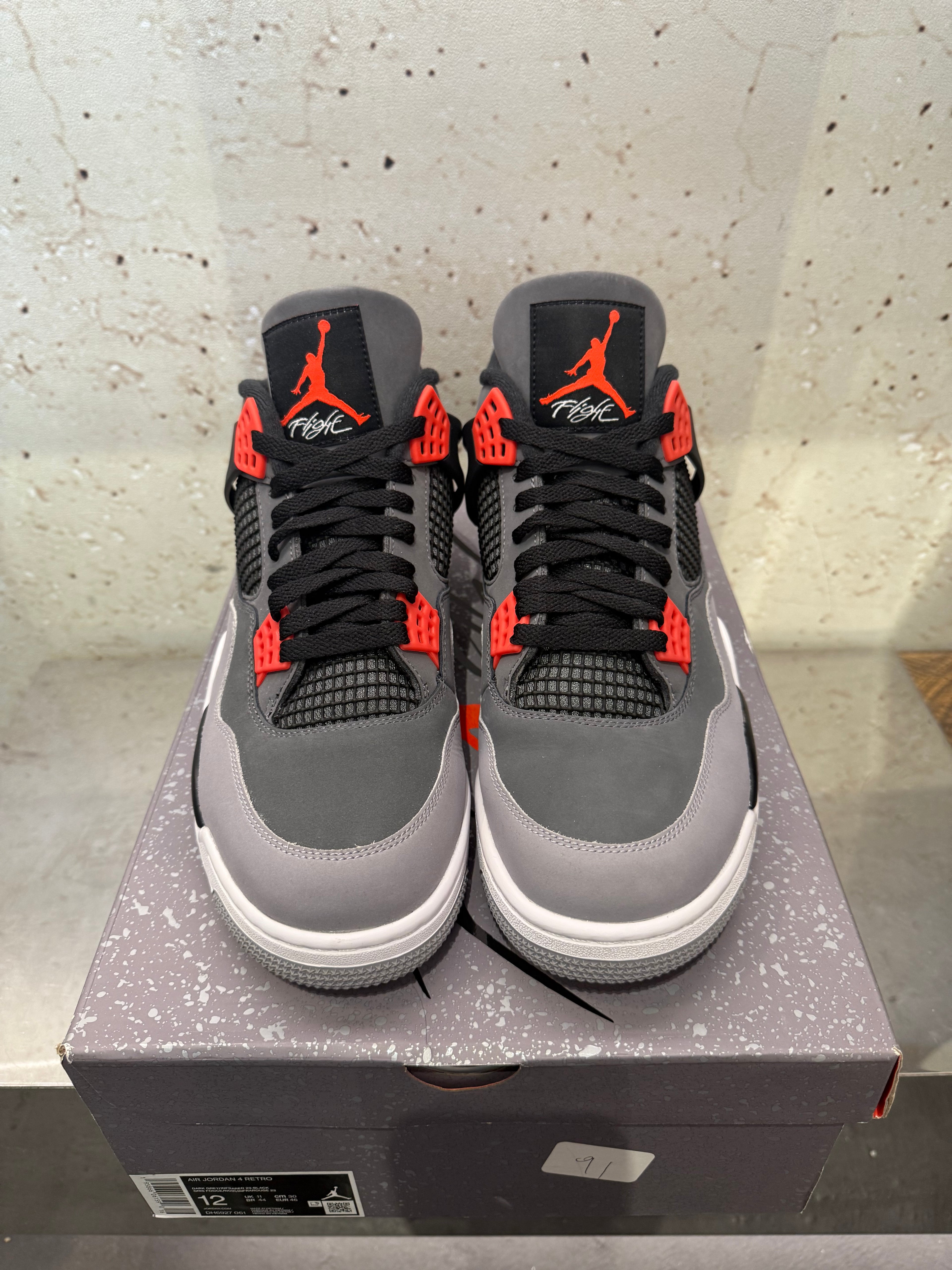 Jordan 4 "Infrared" Size 12 Preowned