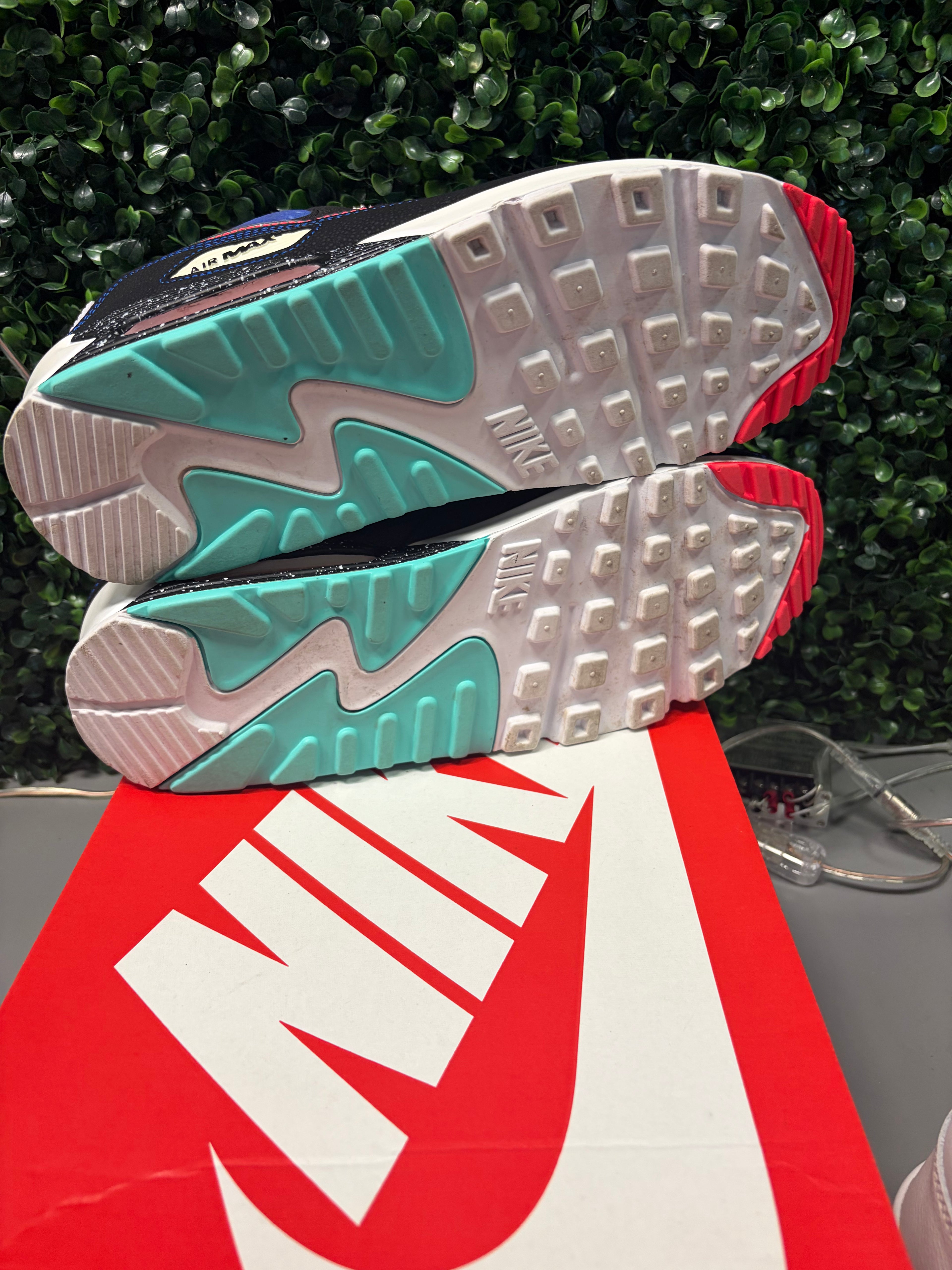 Nike Air Max 90 Supernova (2020) Size 10.5 Preowned