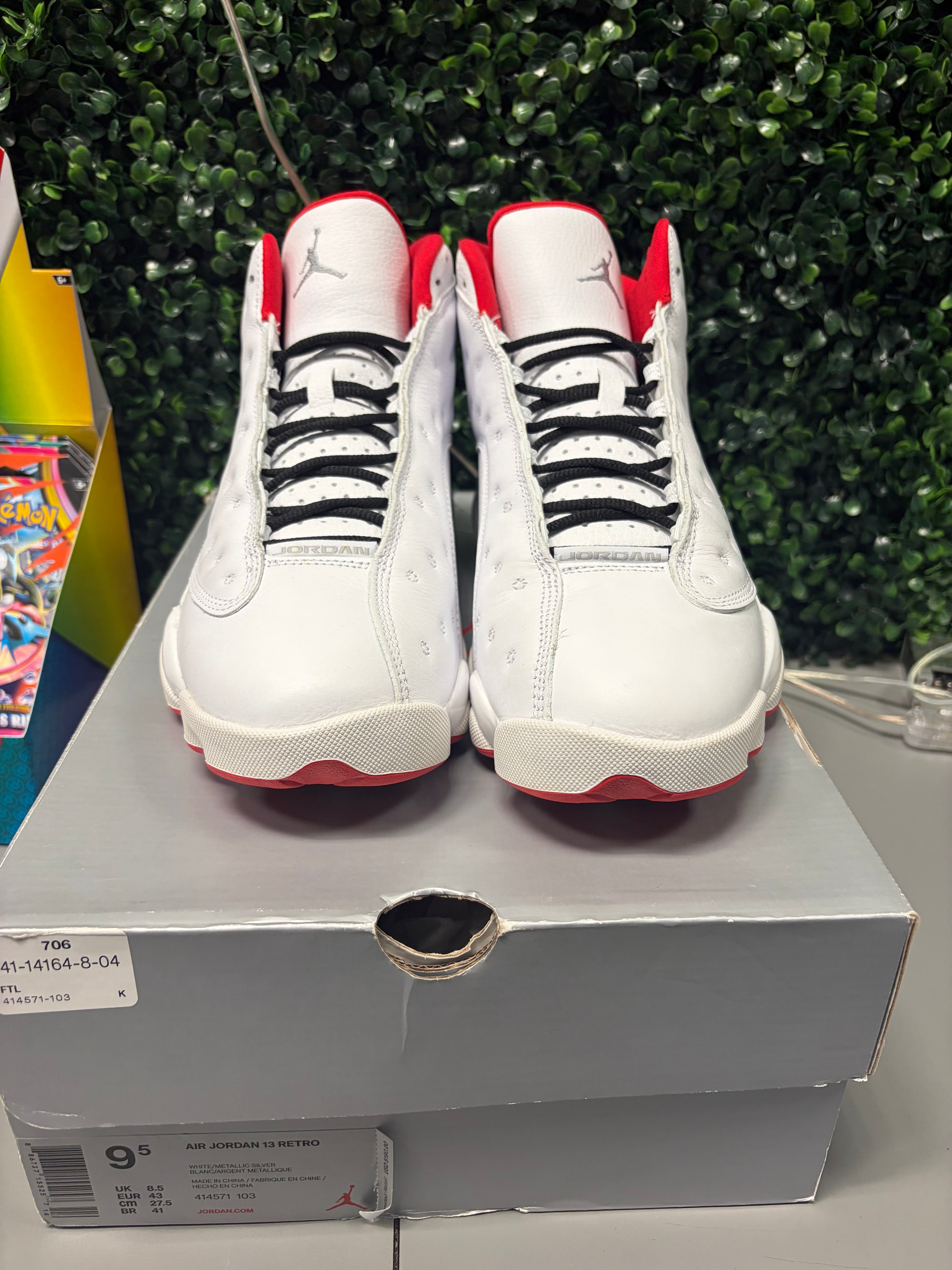 Jordan 13 Retro "Alternate History of Flight" Size 9.5 Preowned