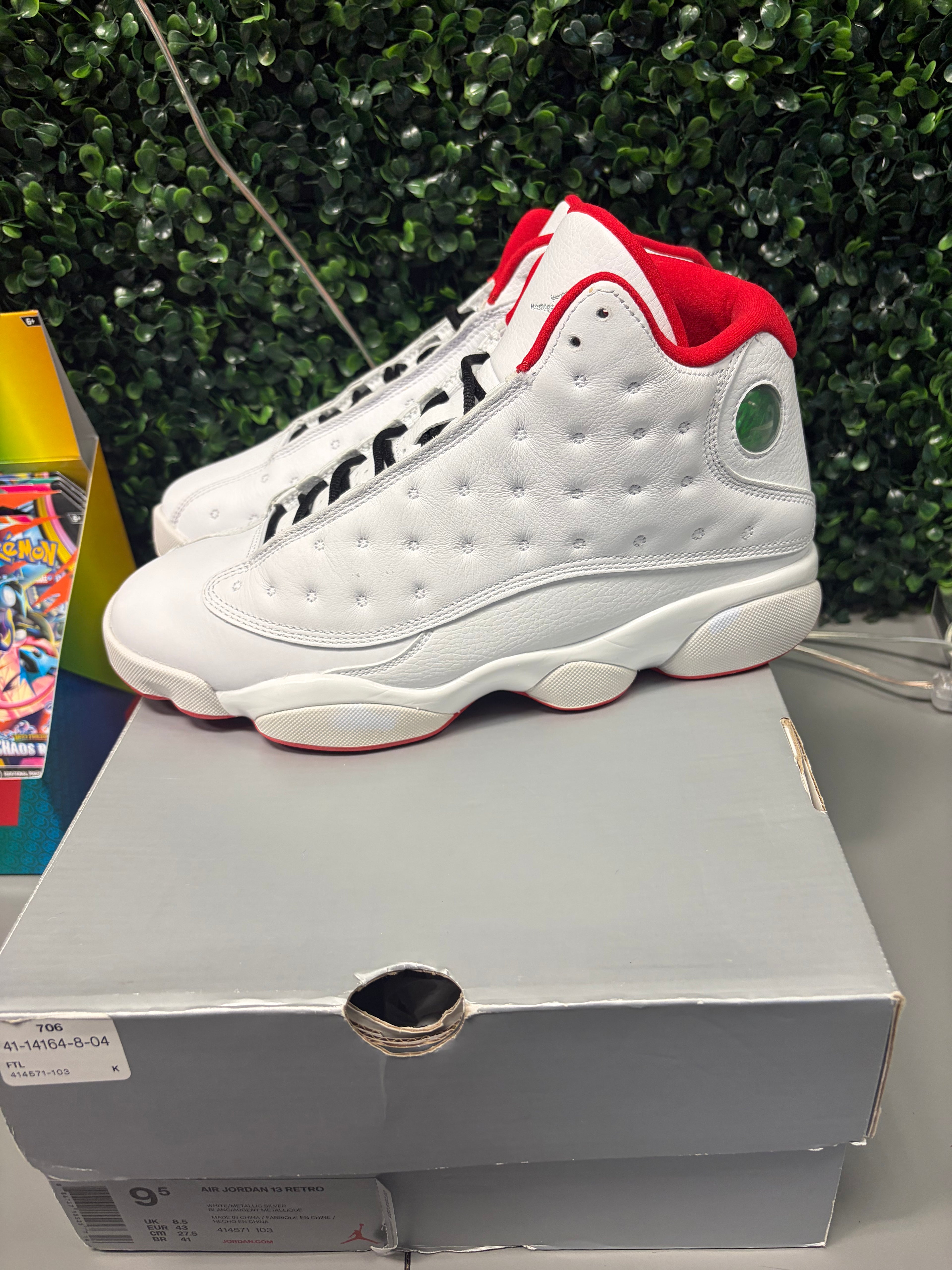 Jordan 13 Retro "Alternate History of Flight" Size 9.5 Preowned