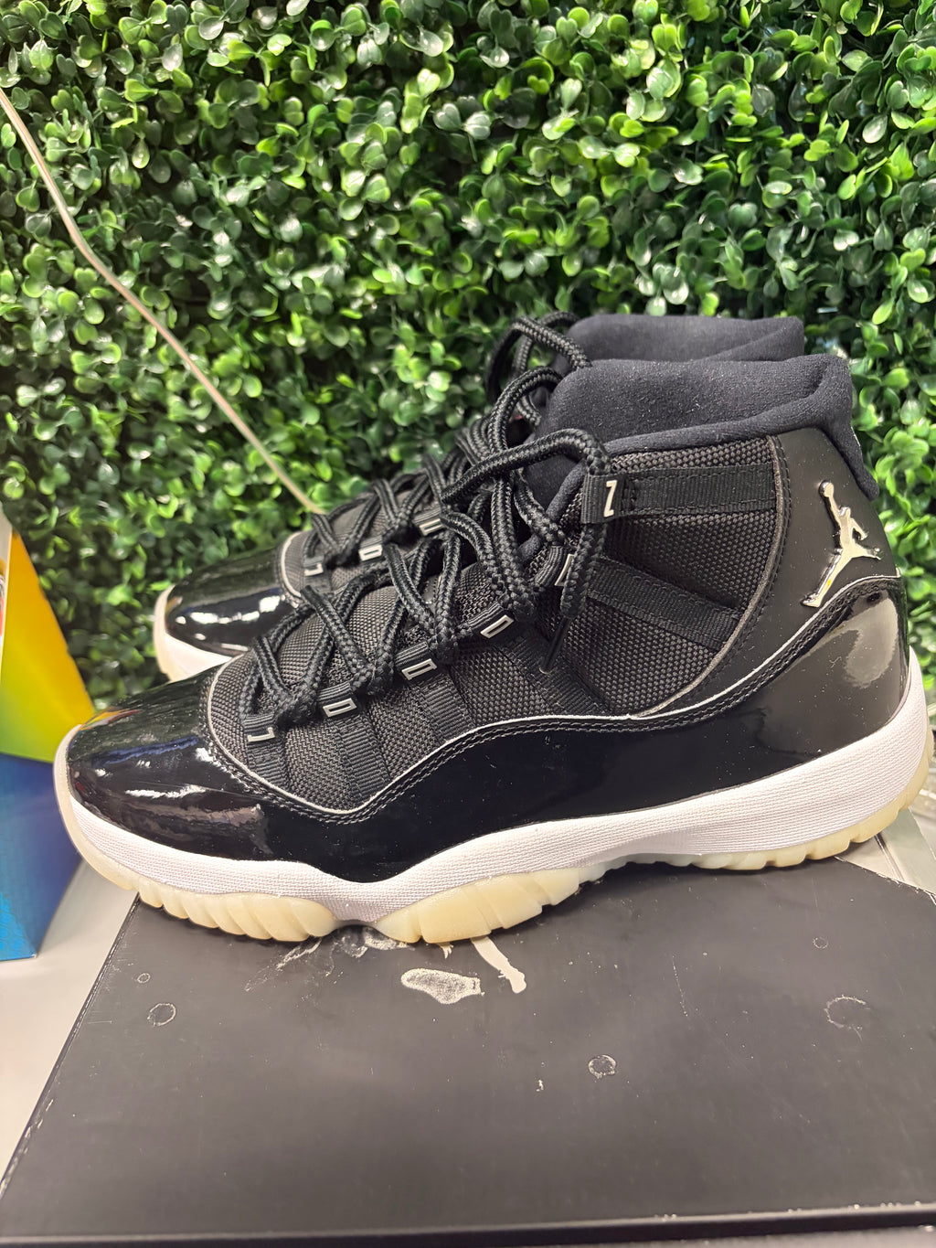 Jordan 11 "Jubilee" Size 9.5 Preowned