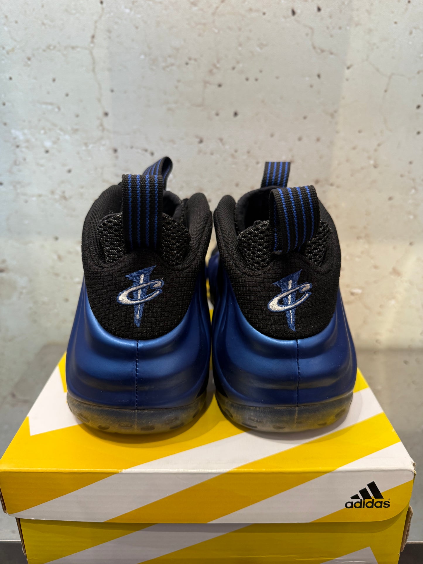 Nike Air Foamposite "Royal Blue" Size 13 Preowned