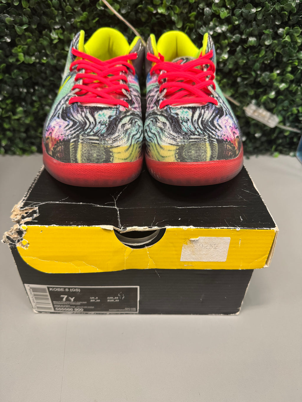 Nike Kobe 8 Prelude "Reflection" (GS) Size 7Y Pre Owned