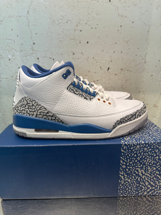 Jordan 3 "Wizards" Size 9 Preowned