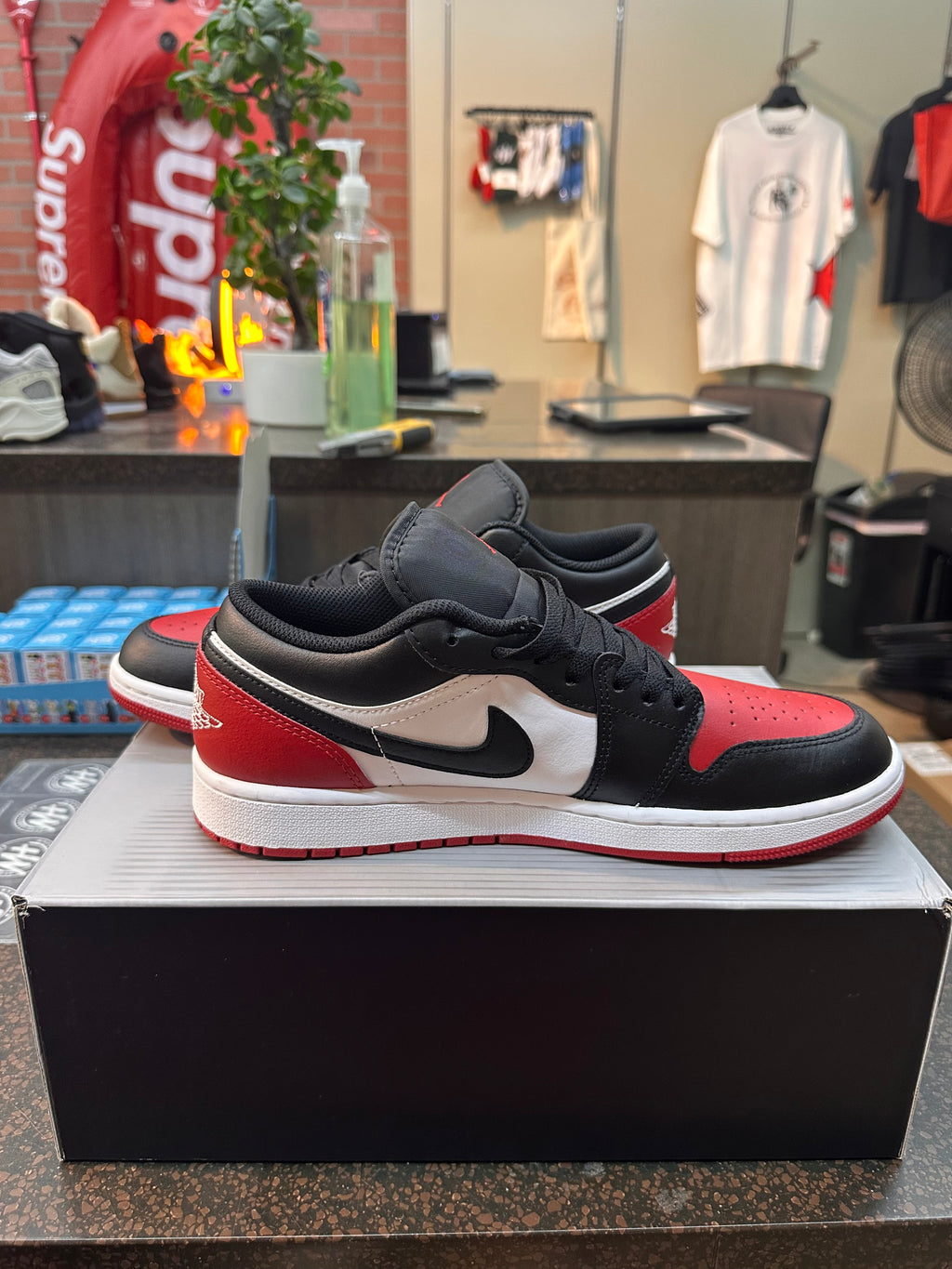 Jordan 1 Low " Black Toe" Preowned No Box