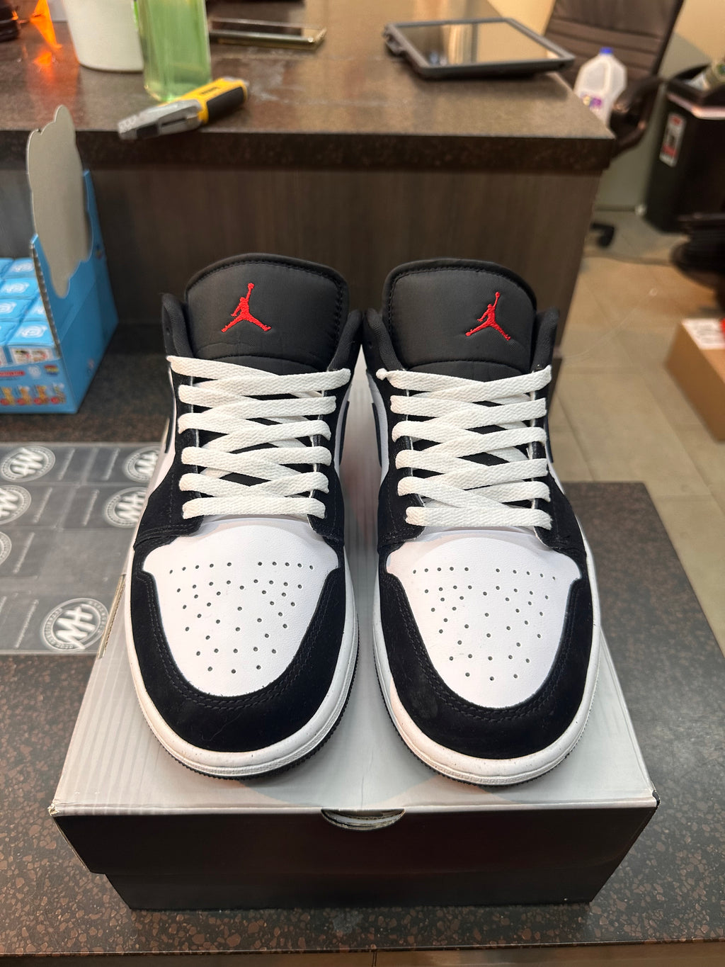 Jordan 1 Low "Matte Red Sliver" Preowned No Box