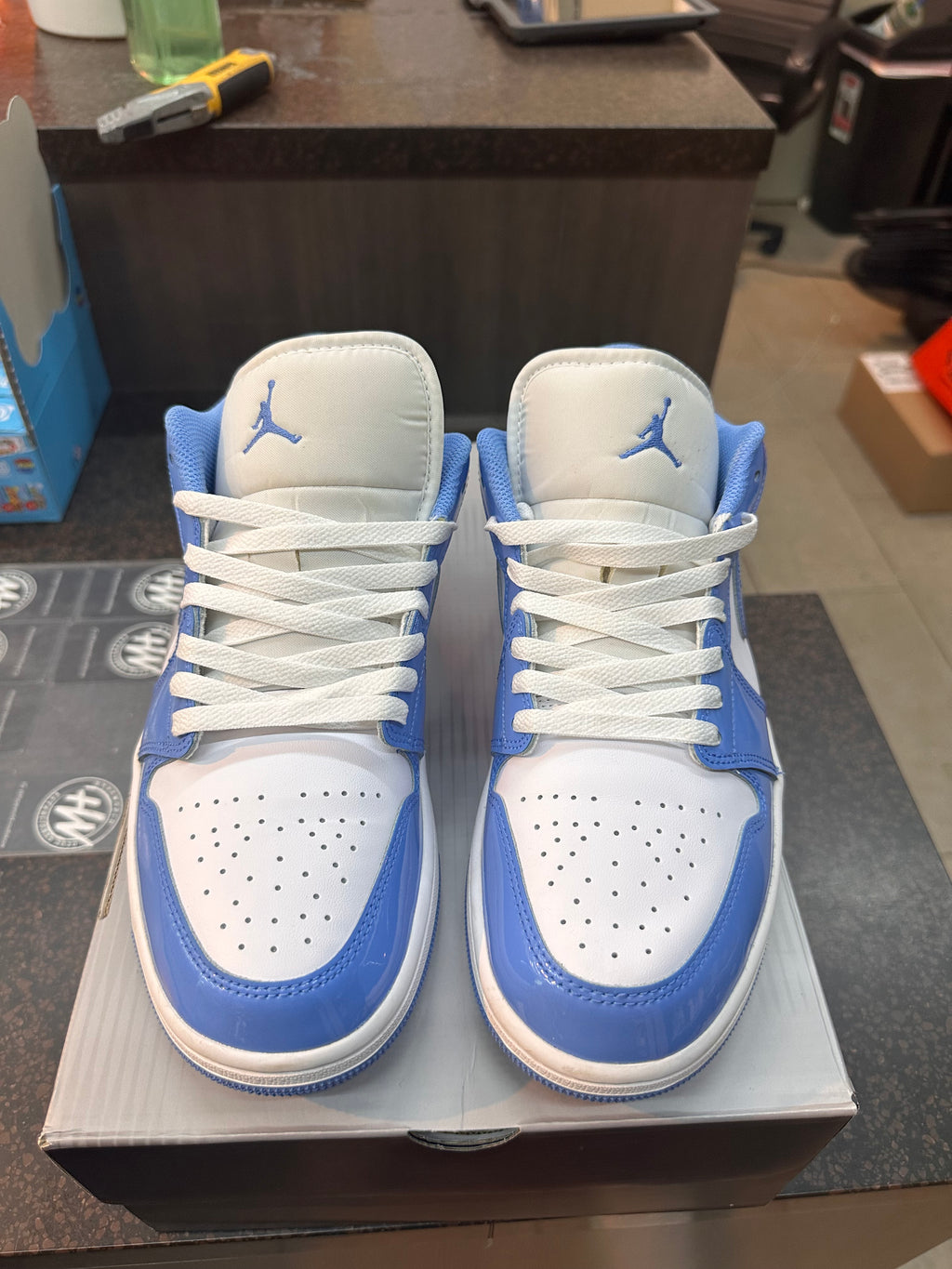Air Jordan 1 Low "White Legend Blue" Preowned No Box