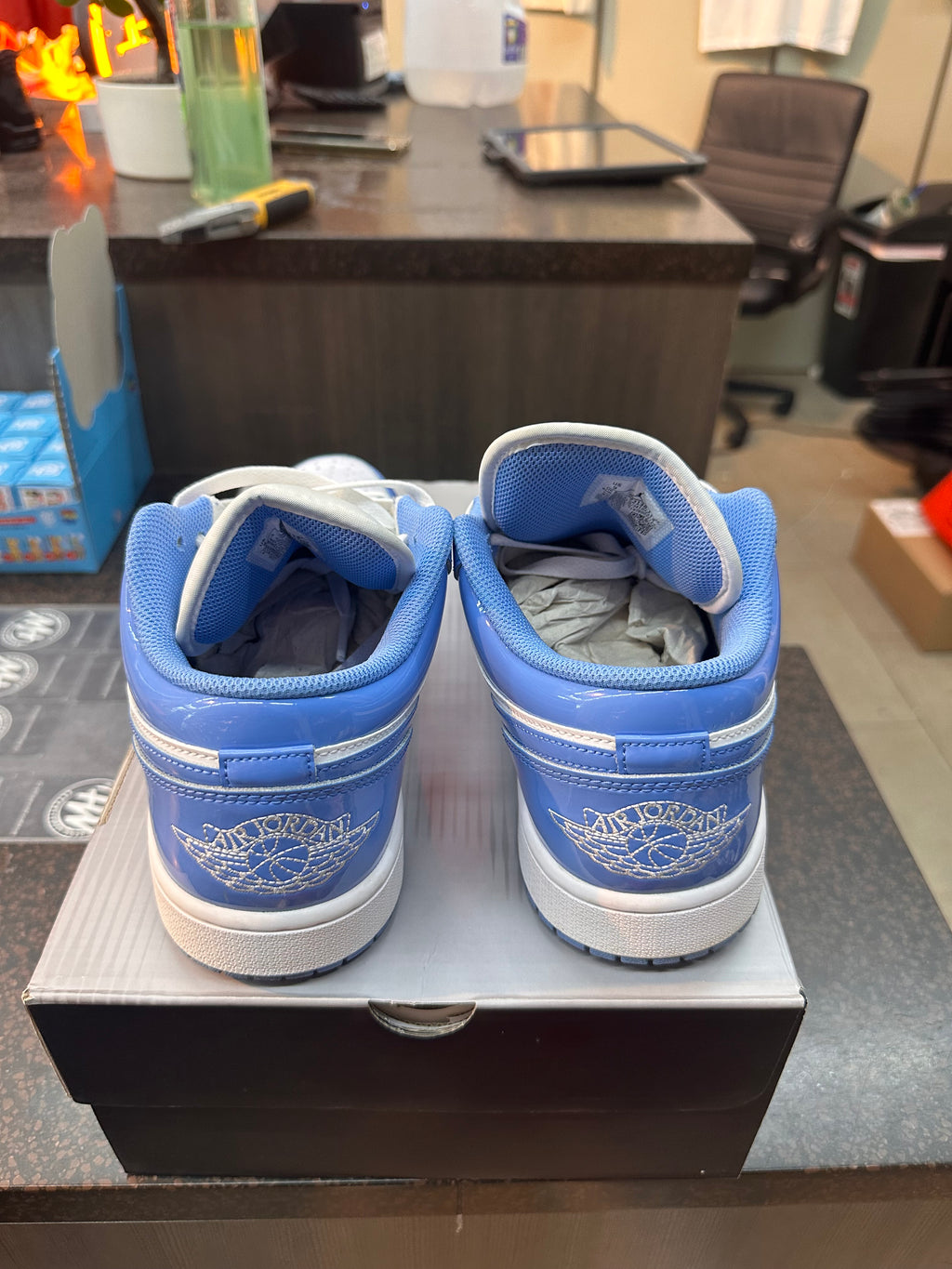 Air Jordan 1 Low "White Legend Blue" Preowned No Box