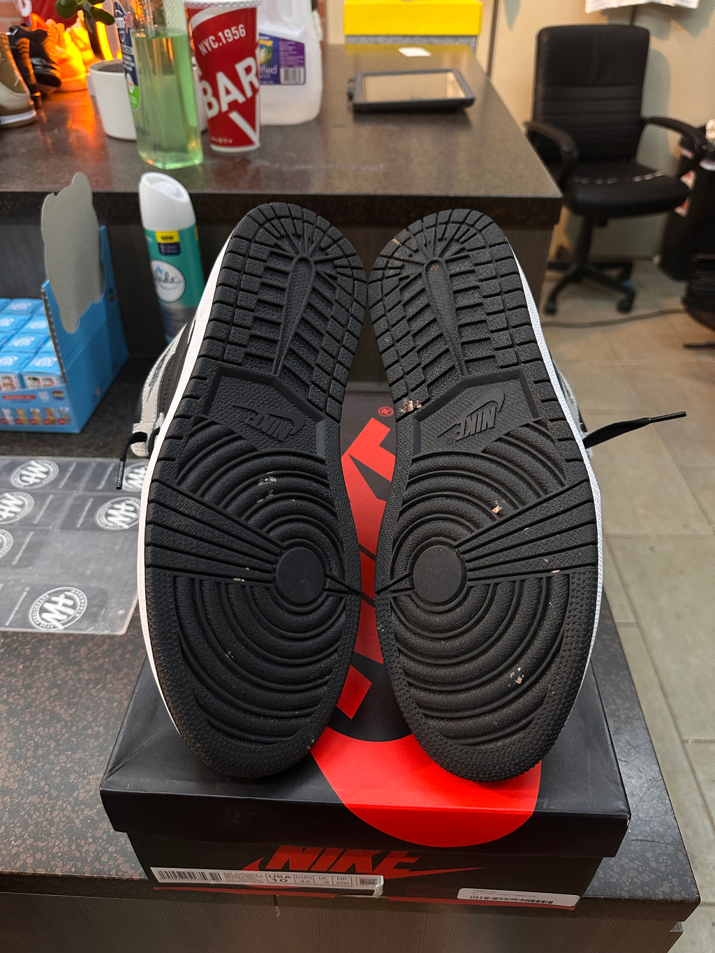 Air Jordan 1 "Shadow 2.0" Preowned