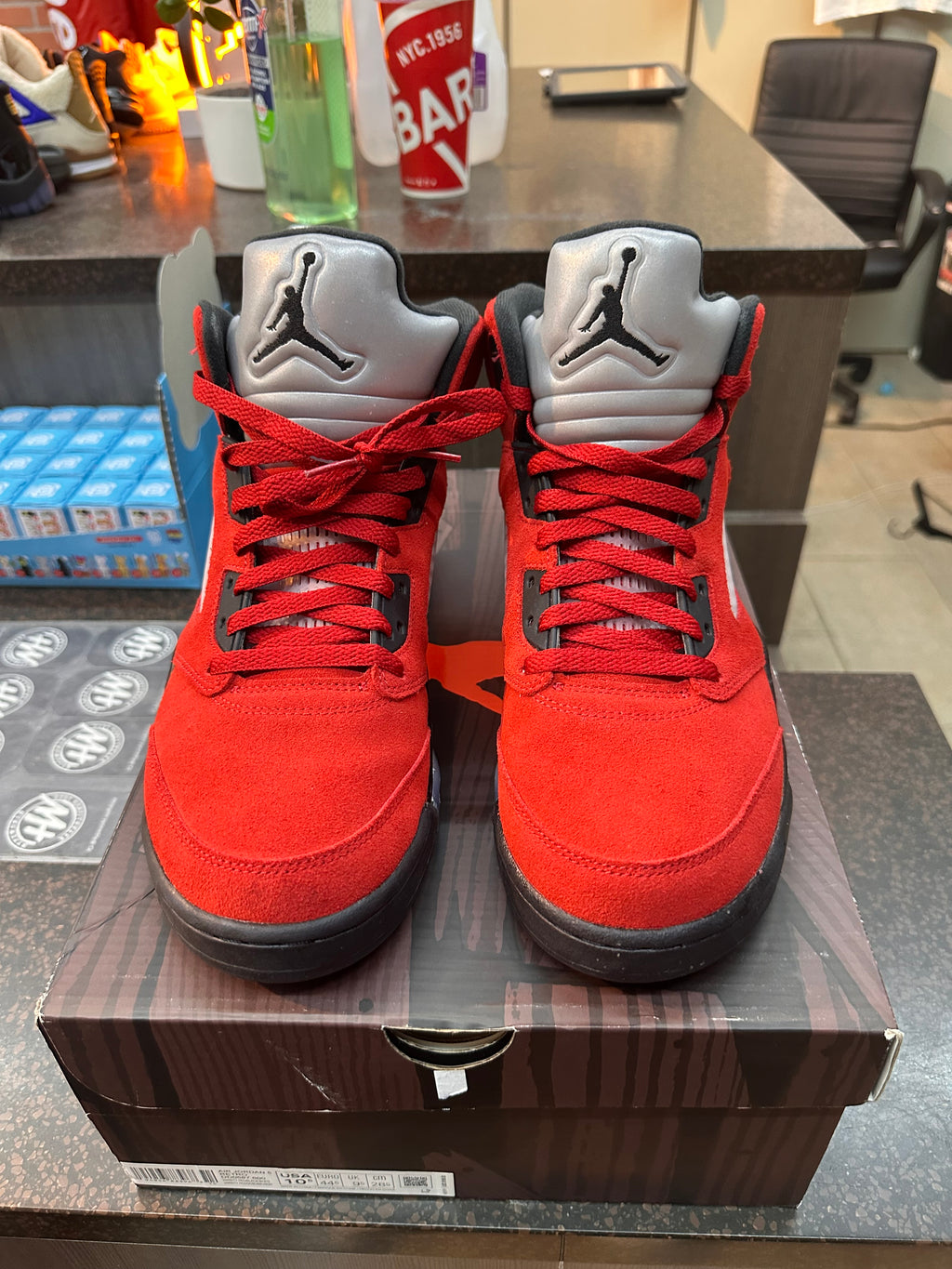 AIr Jordan 5 "Raging Bull" Preowned