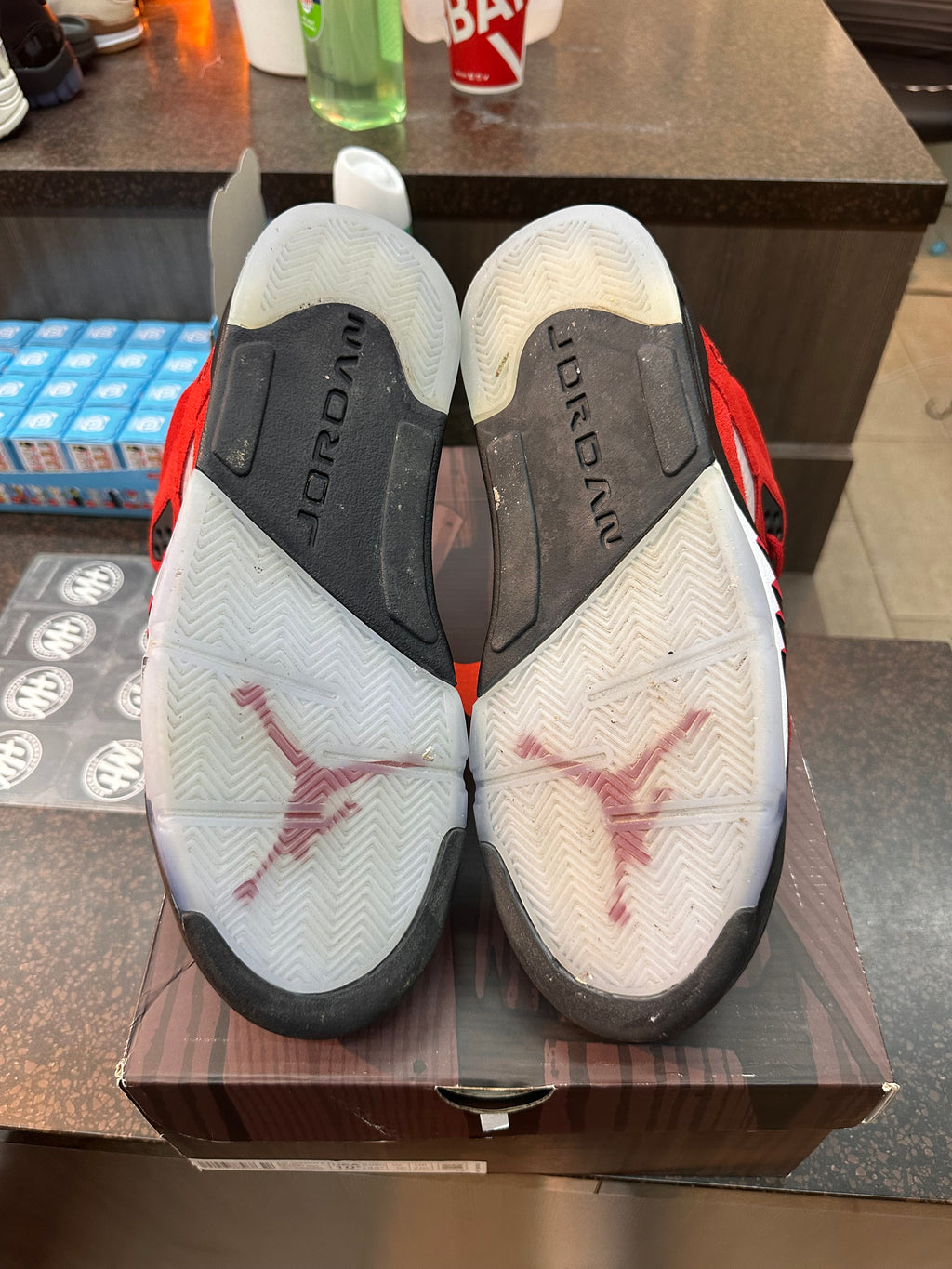 AIr Jordan 5 "Raging Bull" Preowned