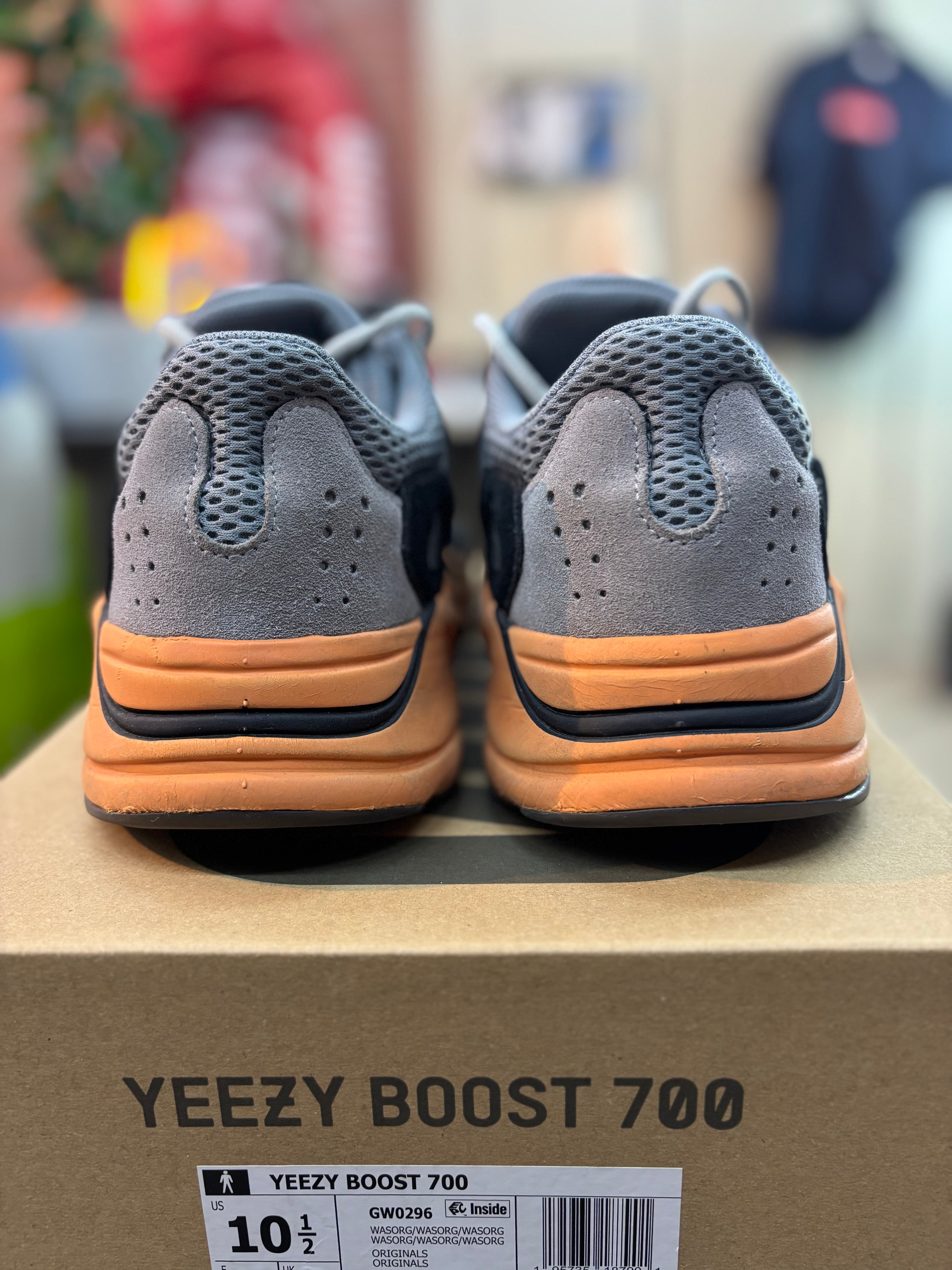 Yeezy 700 "Wash Orange" Size 10.5 Pre Owned