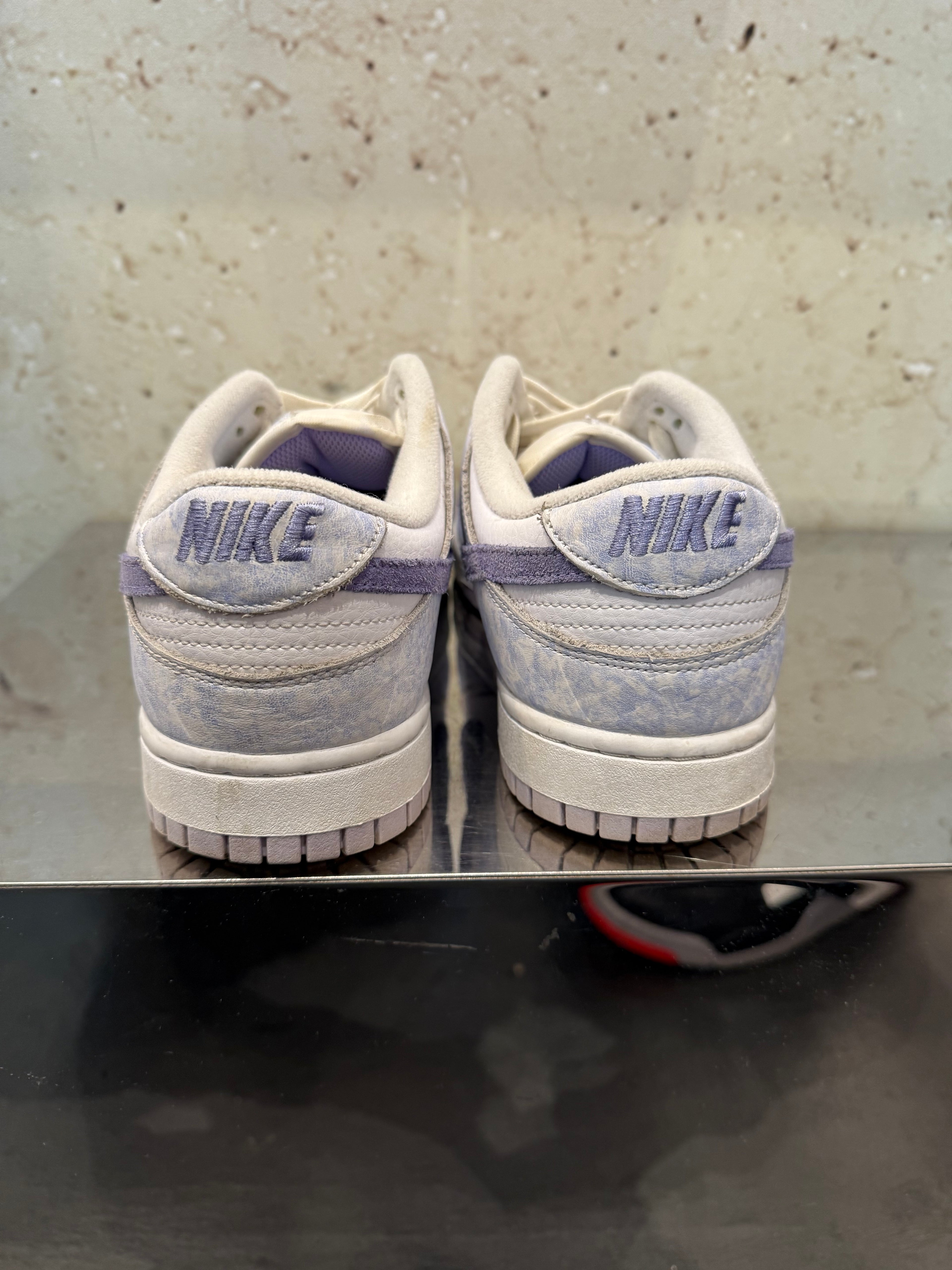Nike Dunk Low "Purple Pulse" Size 11.5W / 10M Preowned