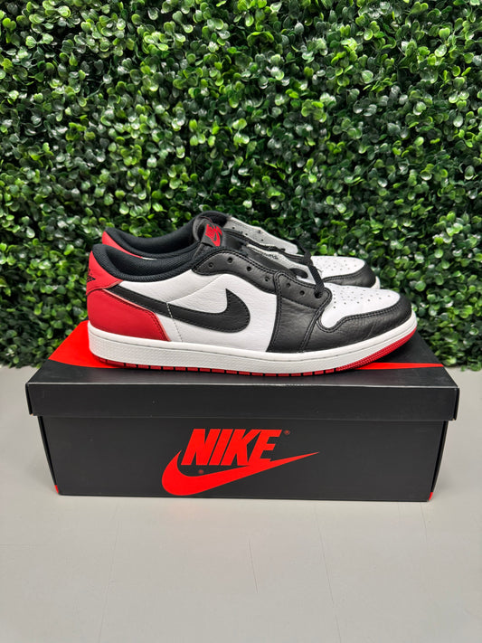 Jordan 1 Low "Black Toe" Size 11 Preowned