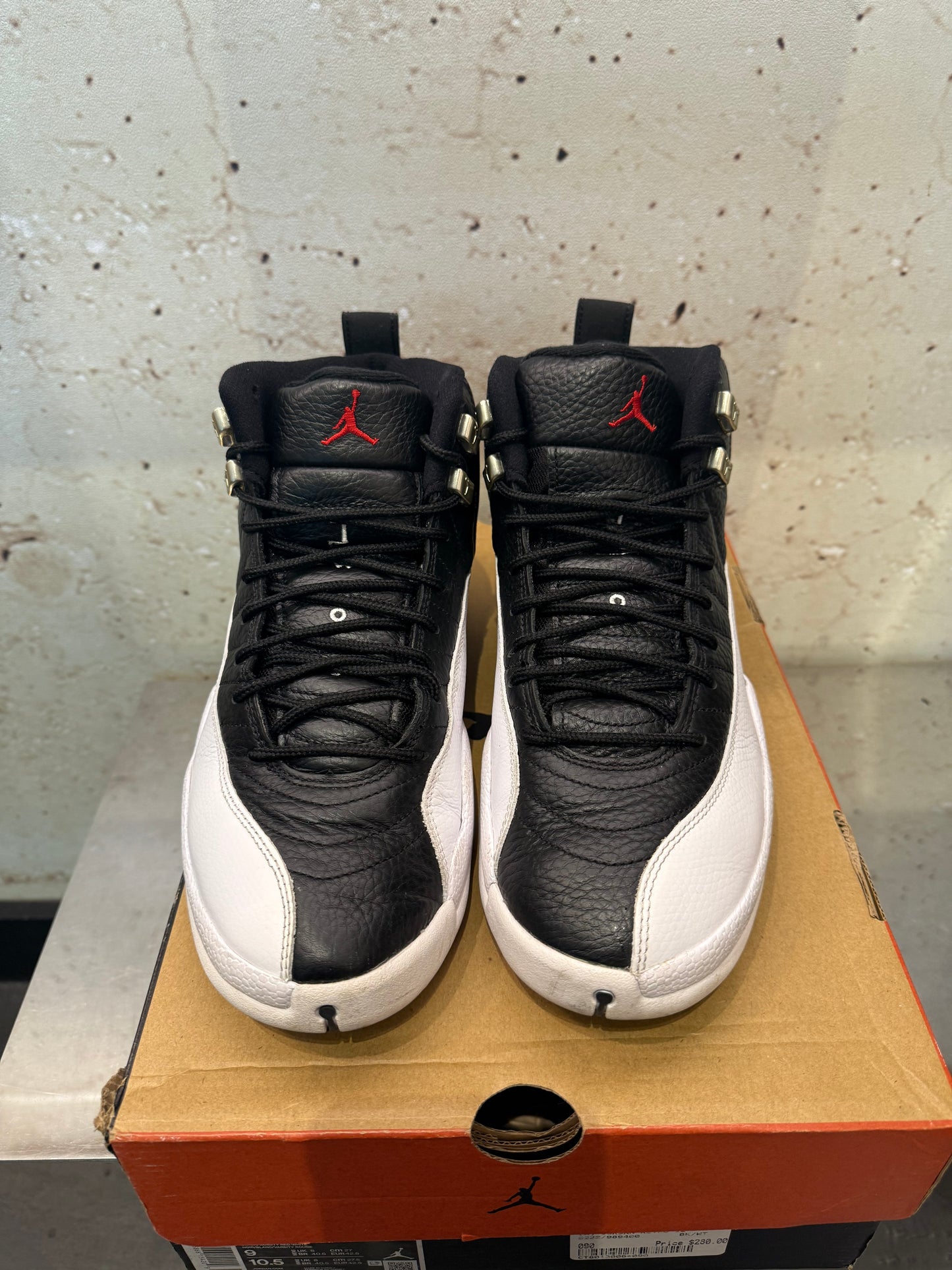 Jordan 12 "Playoffs" Size 9 Preowned