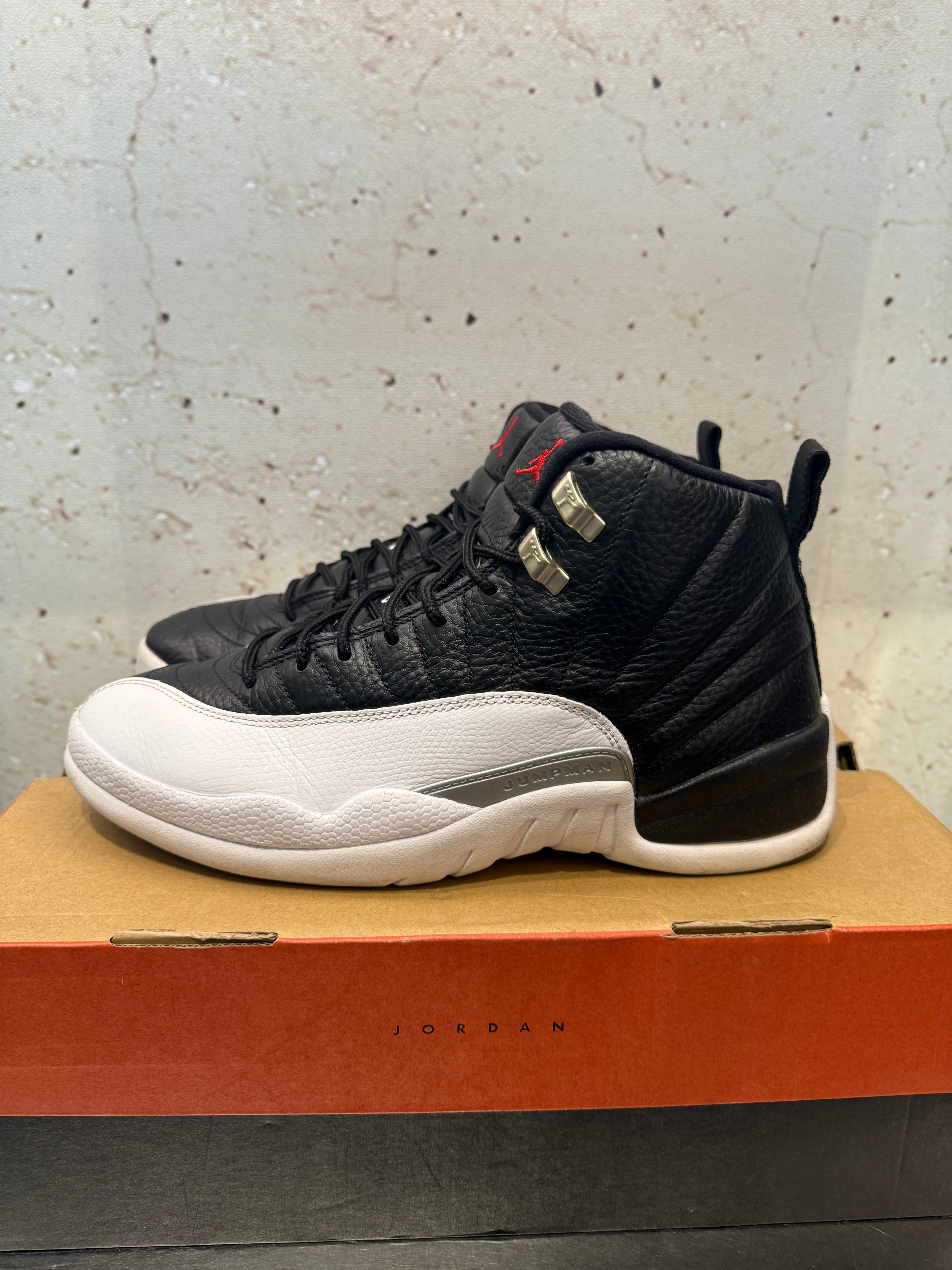 Jordan 12 "Playoffs" Size 9 Preowned