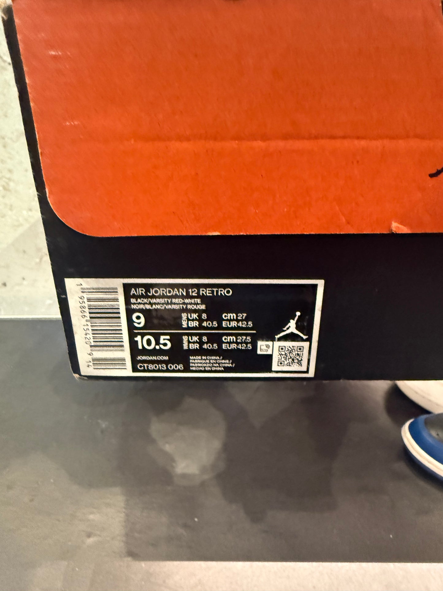 Jordan 12 "Playoffs" Size 9 Preowned