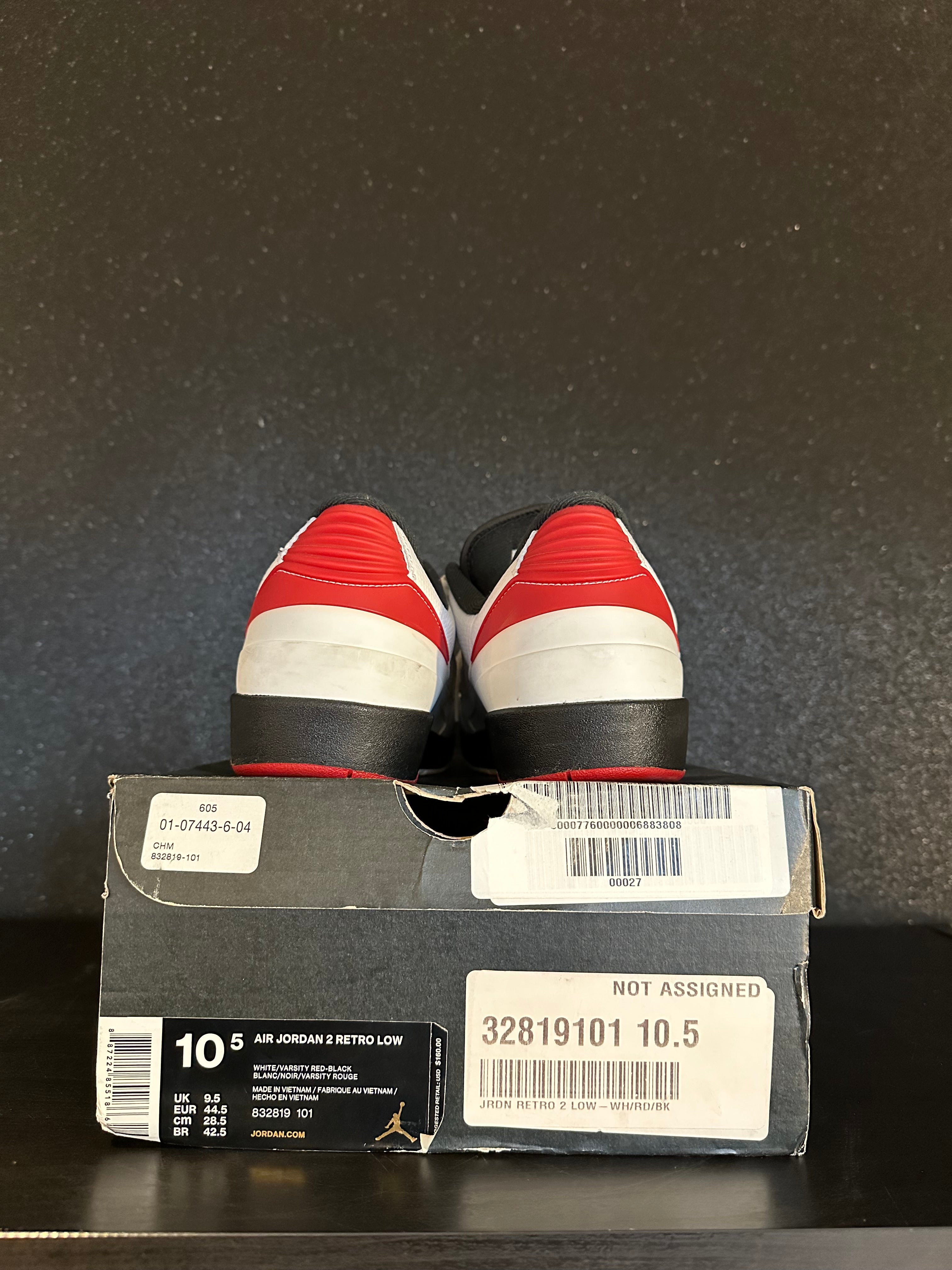 Jordan 2 Low Chicago Size 10.5 Pre Owned