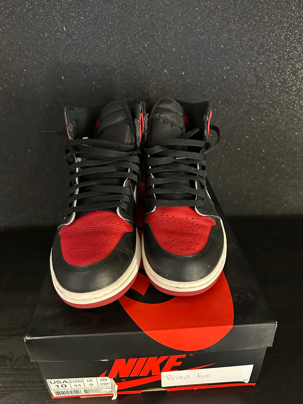Jordan 1 "Bred Toe" Size 10 Pre Owned