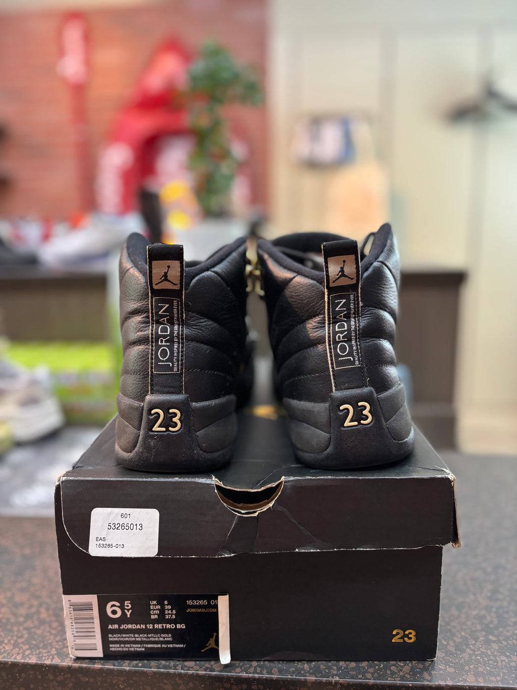 Jordan 12 "The Master" Preowned Size 6.5Y