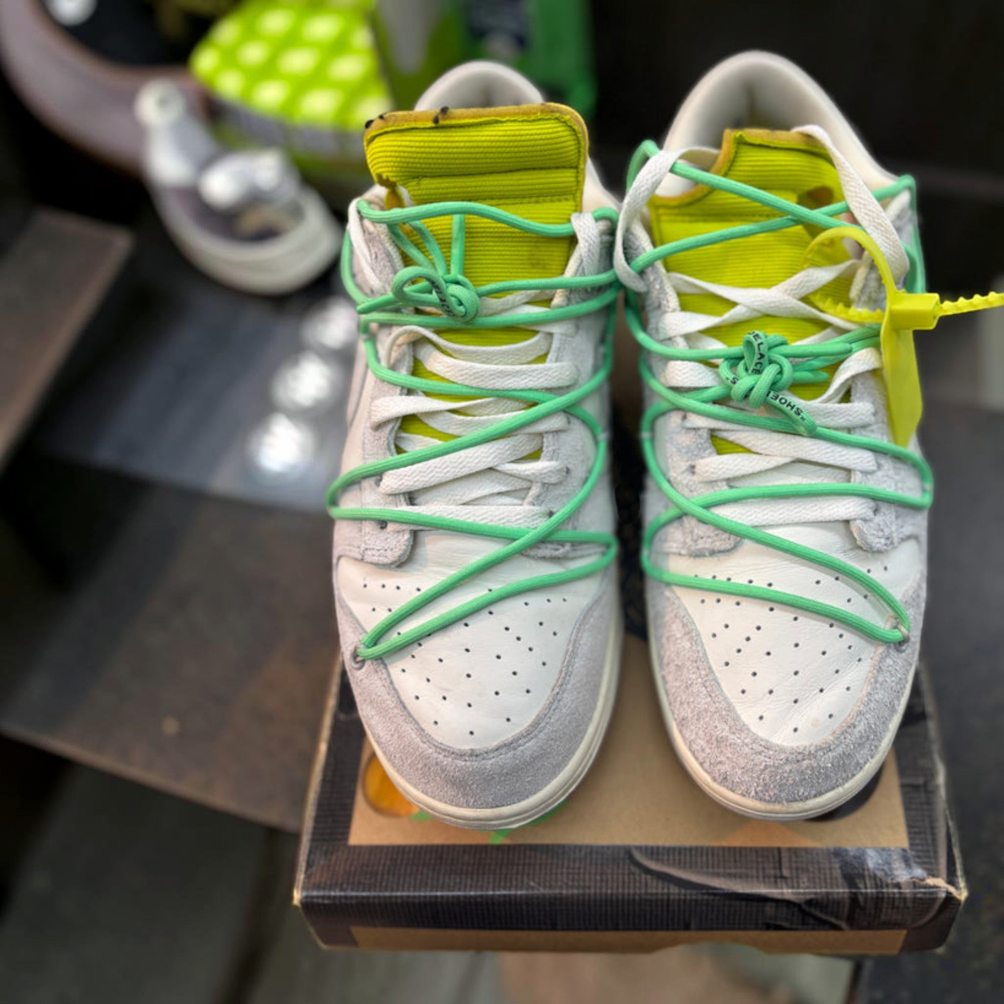 Nike Dunk Low "Off White Lot 14" Preowned Size 13
