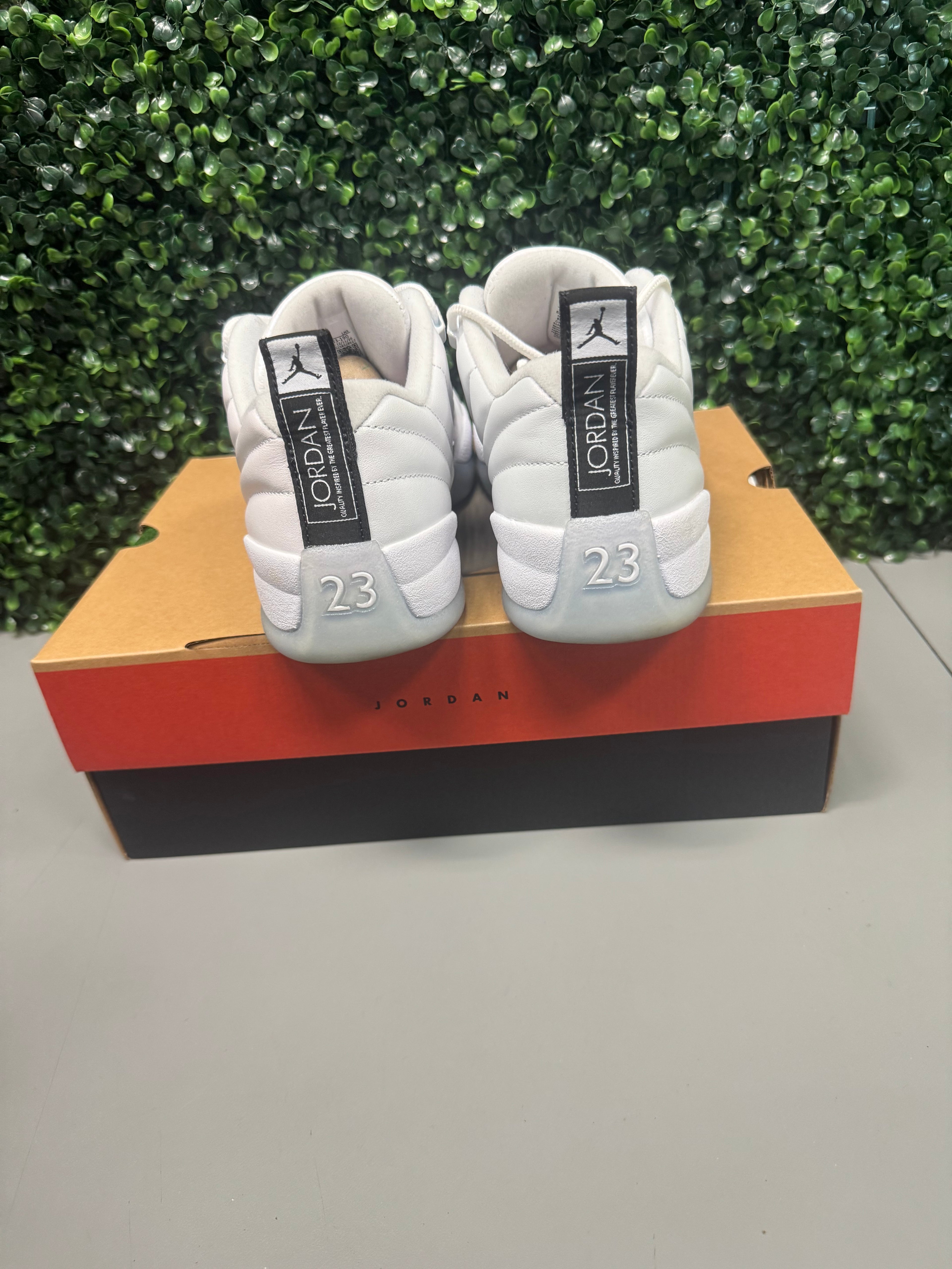 Jordan 12 Retro Low "Easter" Size 10.5 Preowned