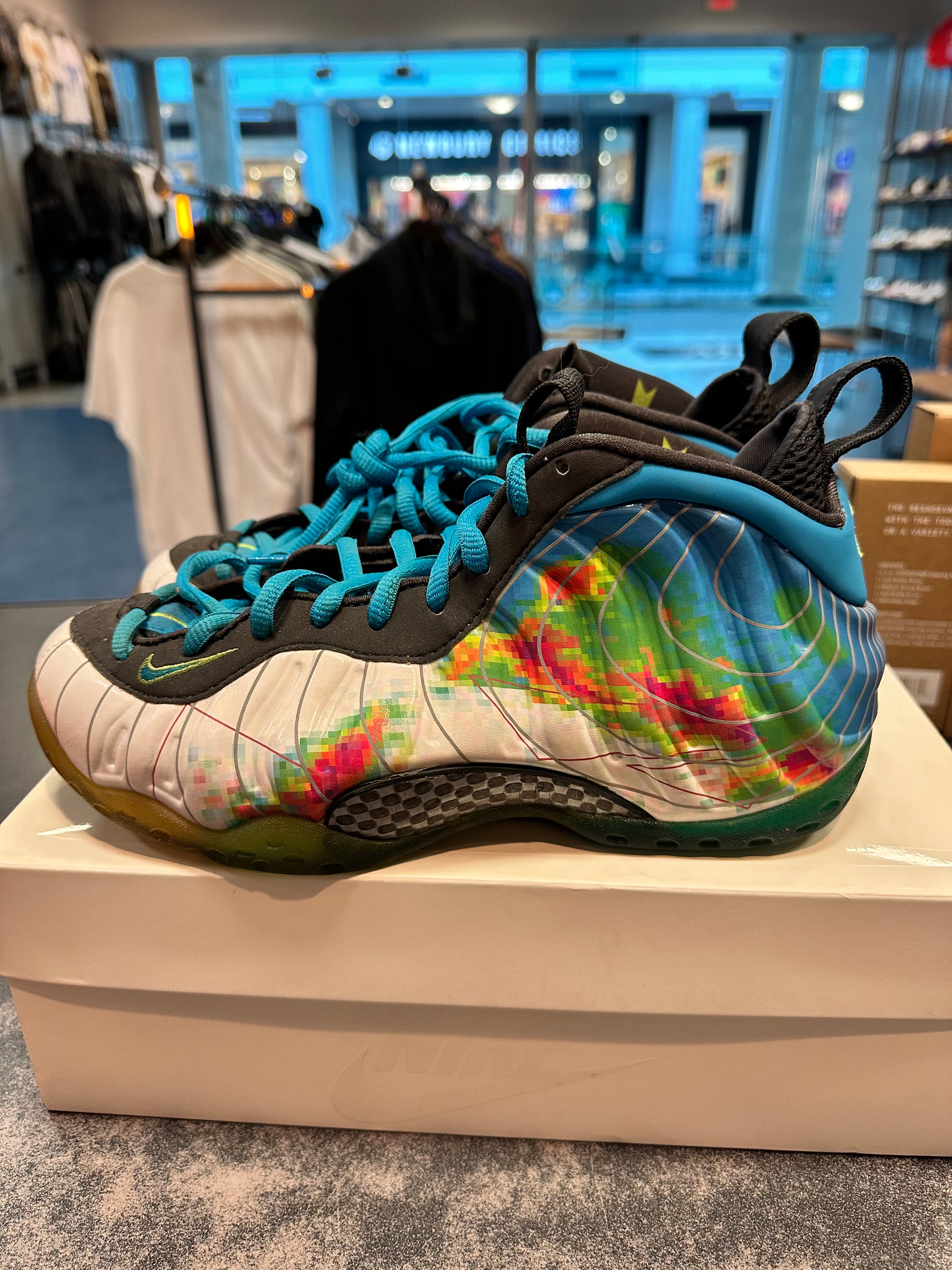 Nike Air Foamposite One "Weatherman" Size 7.5 Preowned