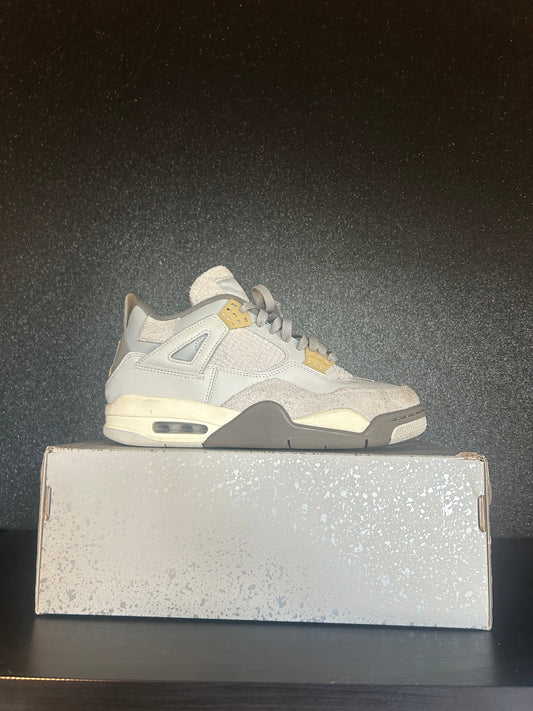 Jordan 4 Retro SE Craft Photon Dust Size 8.5 Preowned