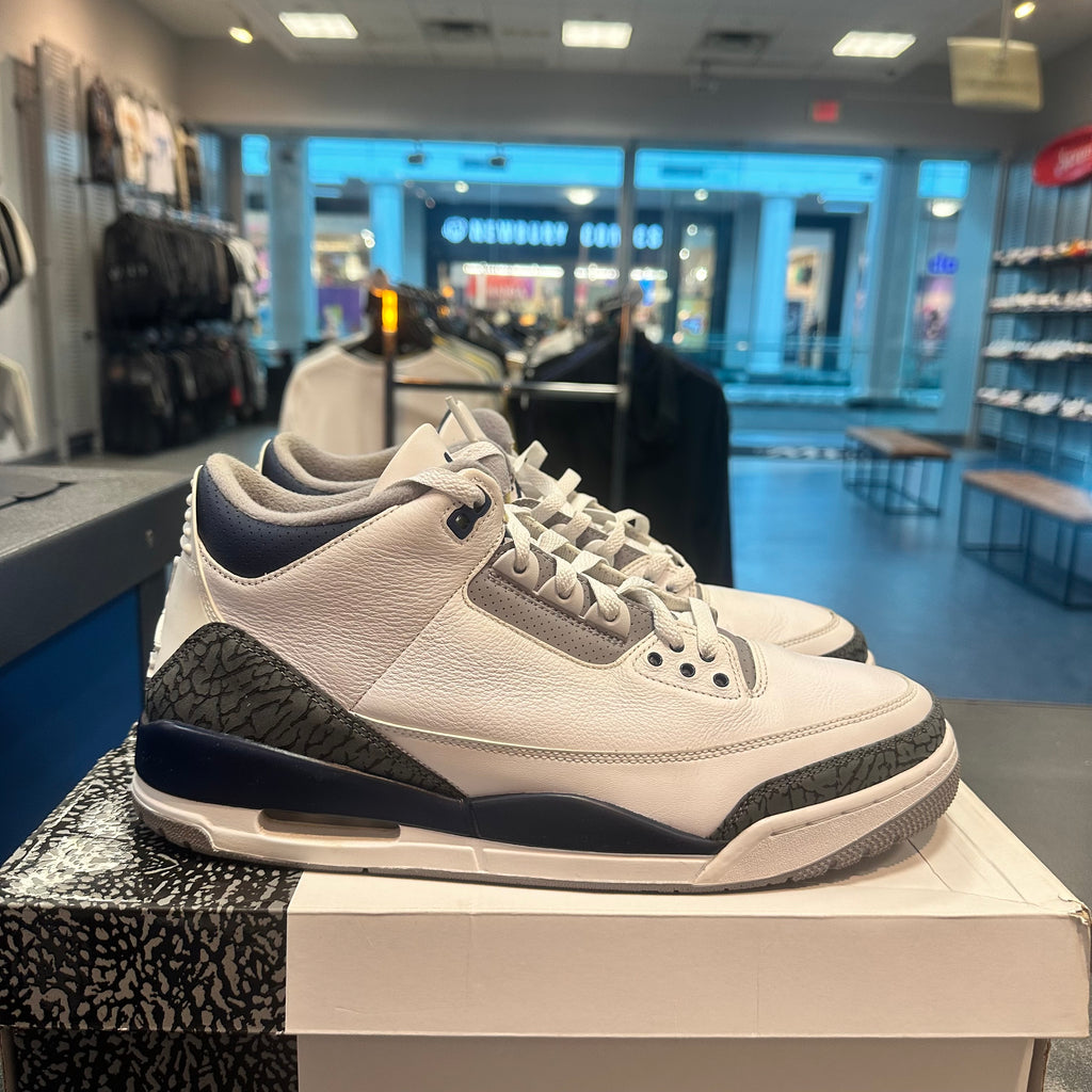 Jordan 3 Retro "Midnight Navy" Size 13 Preowned