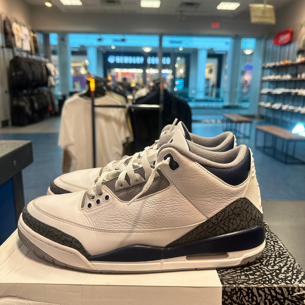 Jordan 3 Retro "Midnight Navy" Size 13 Preowned