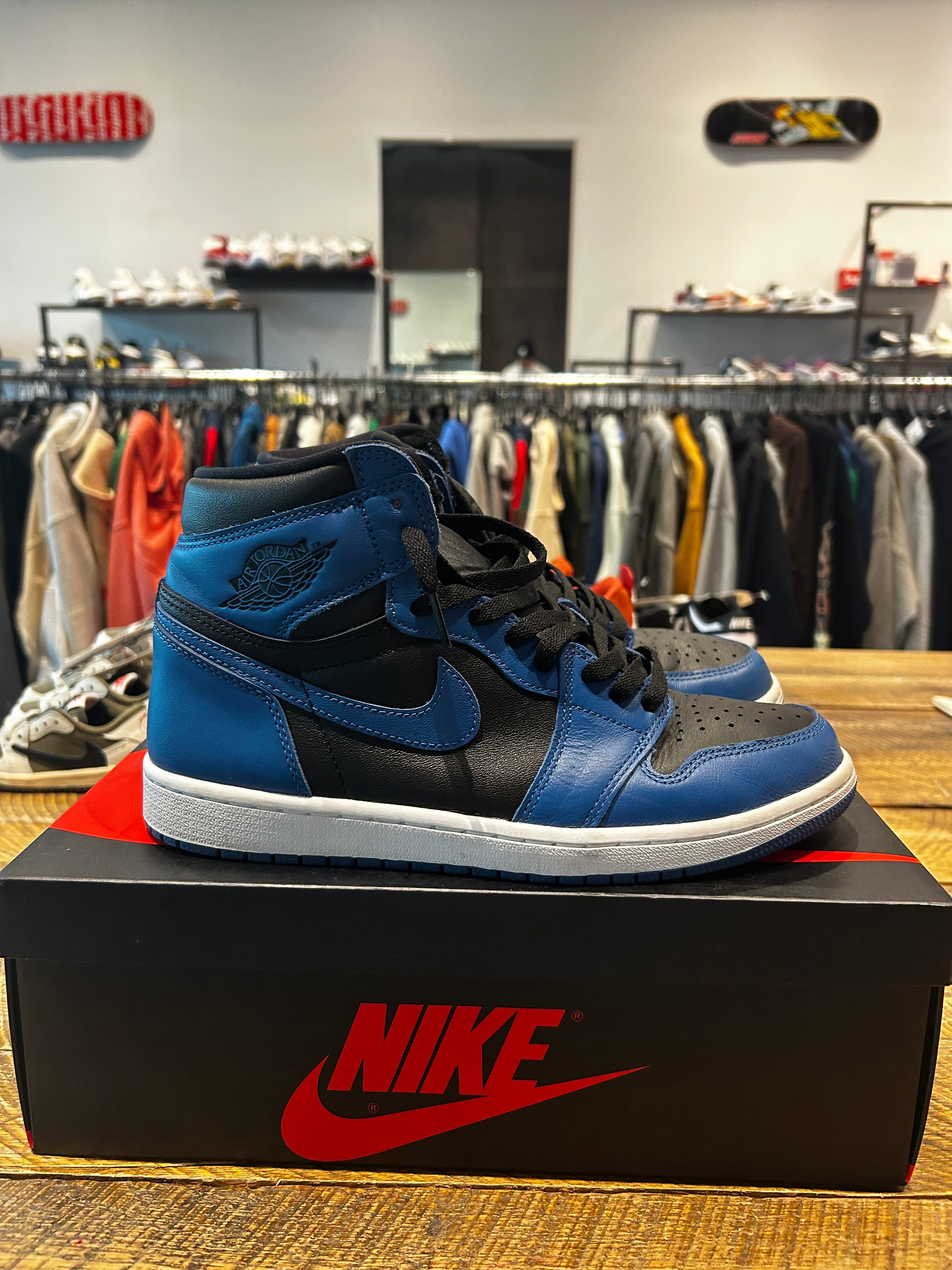 Jordan 1 High "Marina Blue" Size 10 Preowned