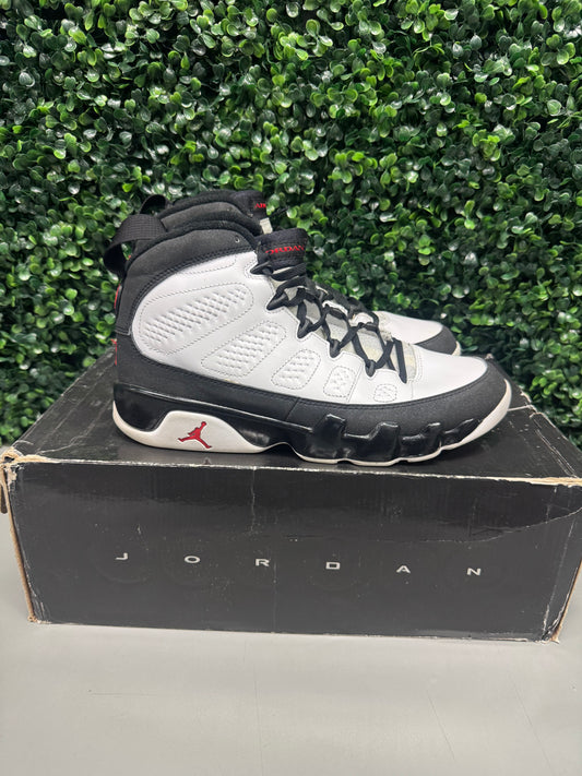 Jordan 9 "White Black Red" (2010) Size 8.5 Preowned