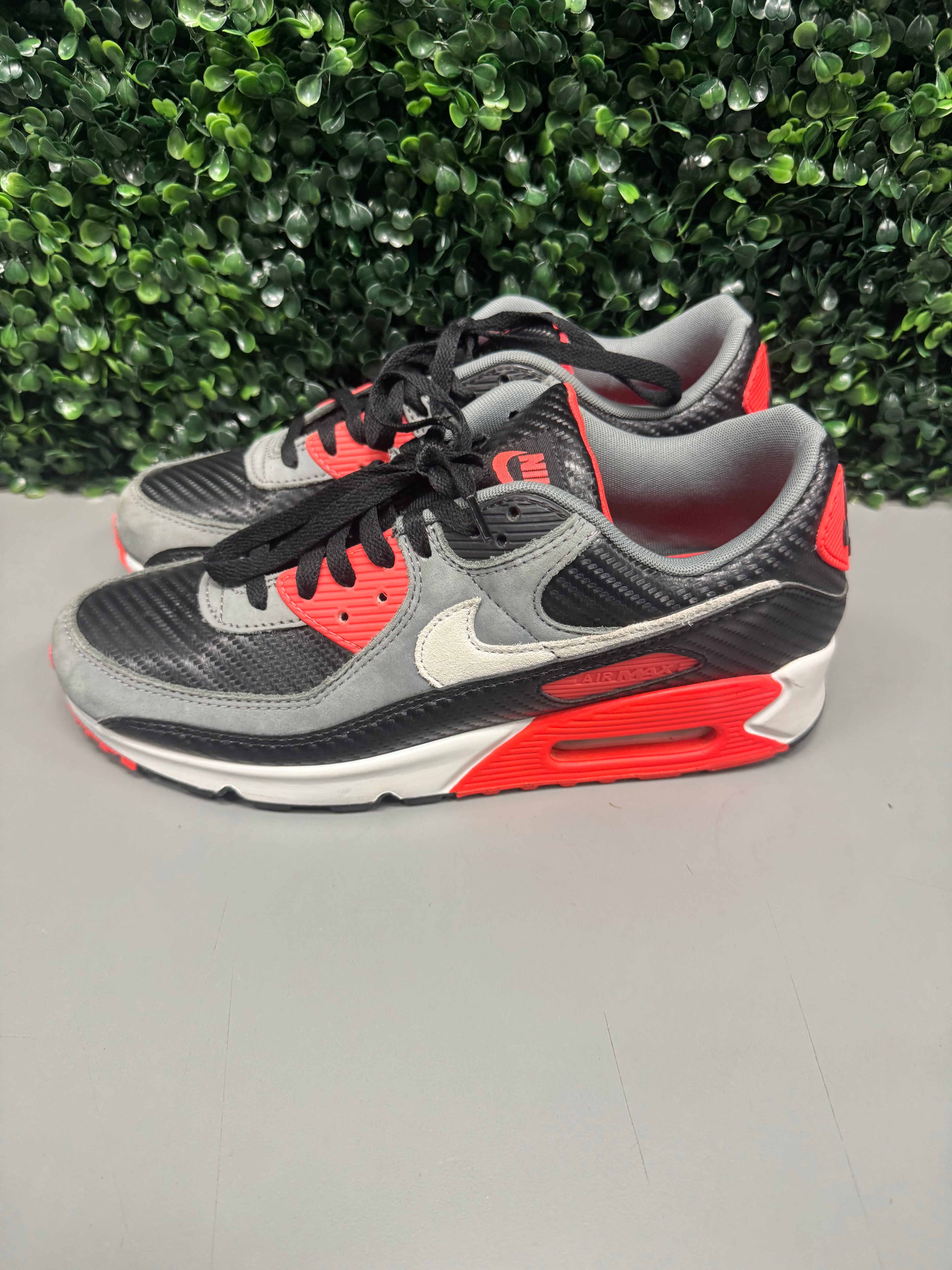 Nike Air Max 90 "Infrared" Size 10 Preowned