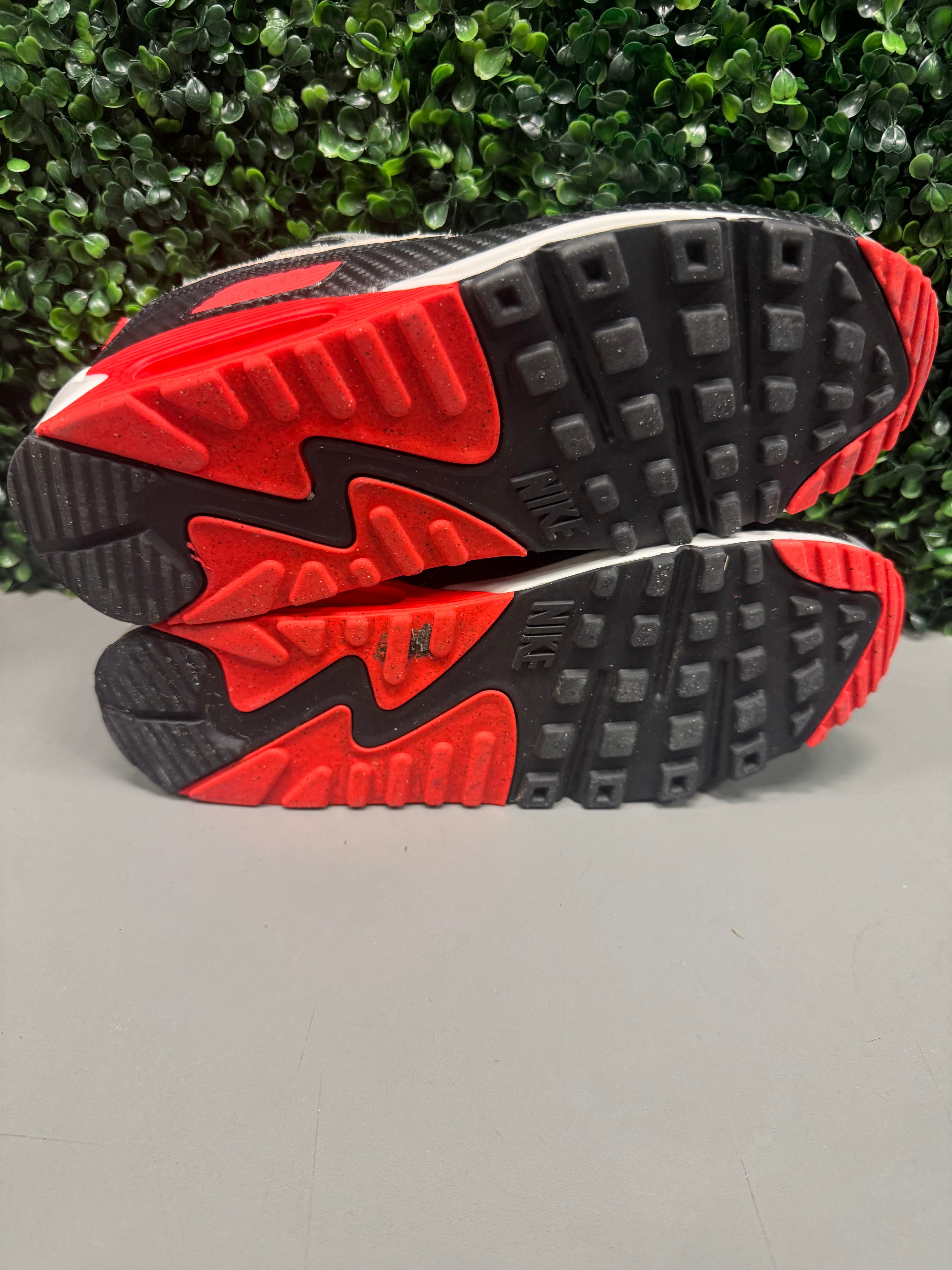 Nike Air Max 90 "Infrared" Size 10 Preowned