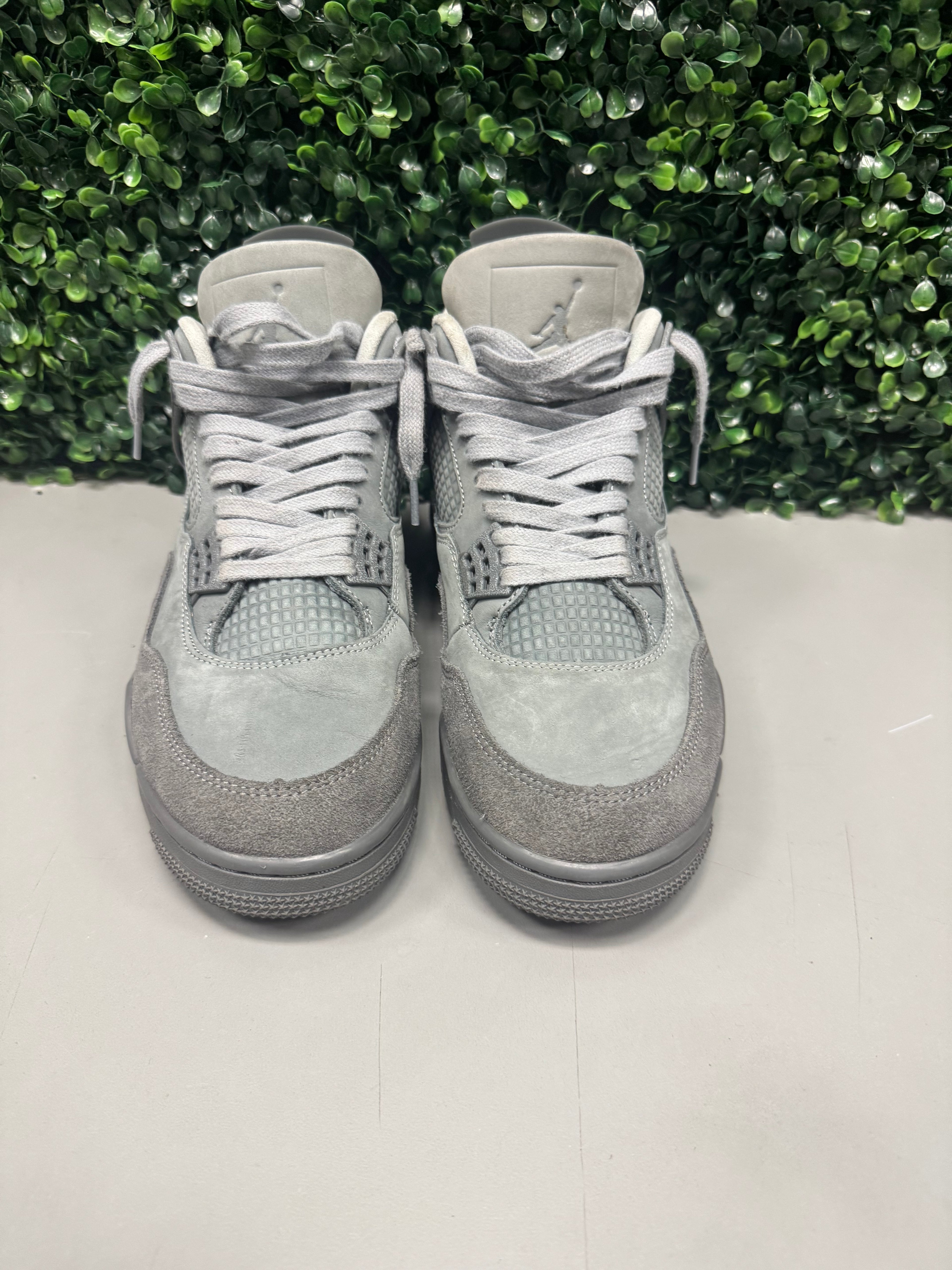 Jordan 4 "Wet Cement" Size 9.5 Preowned