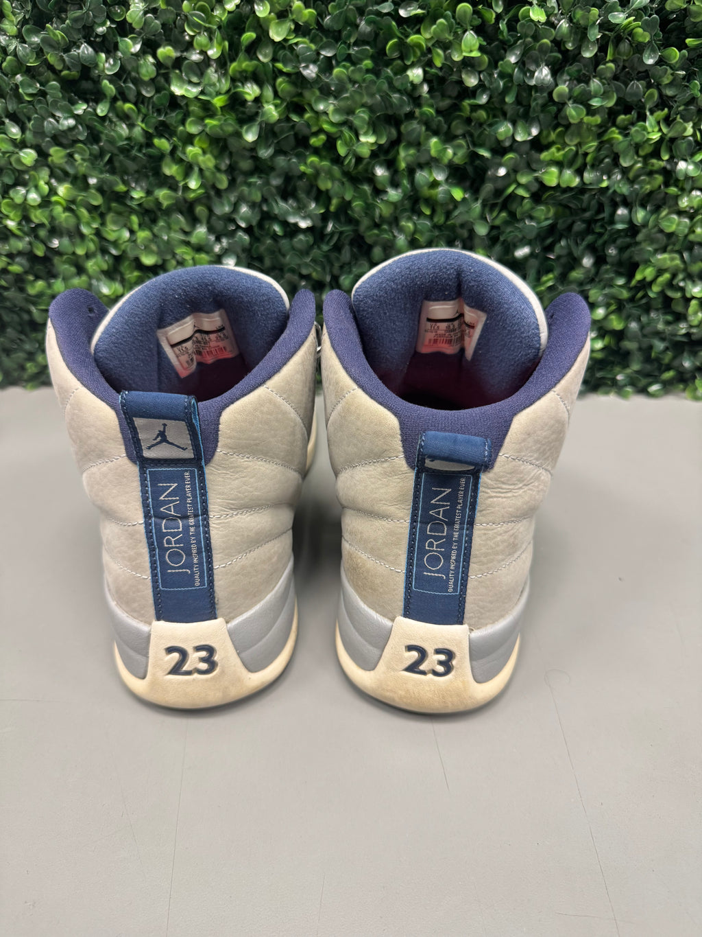 Jordan 12 "Grey University" Size 11.5 Preowned