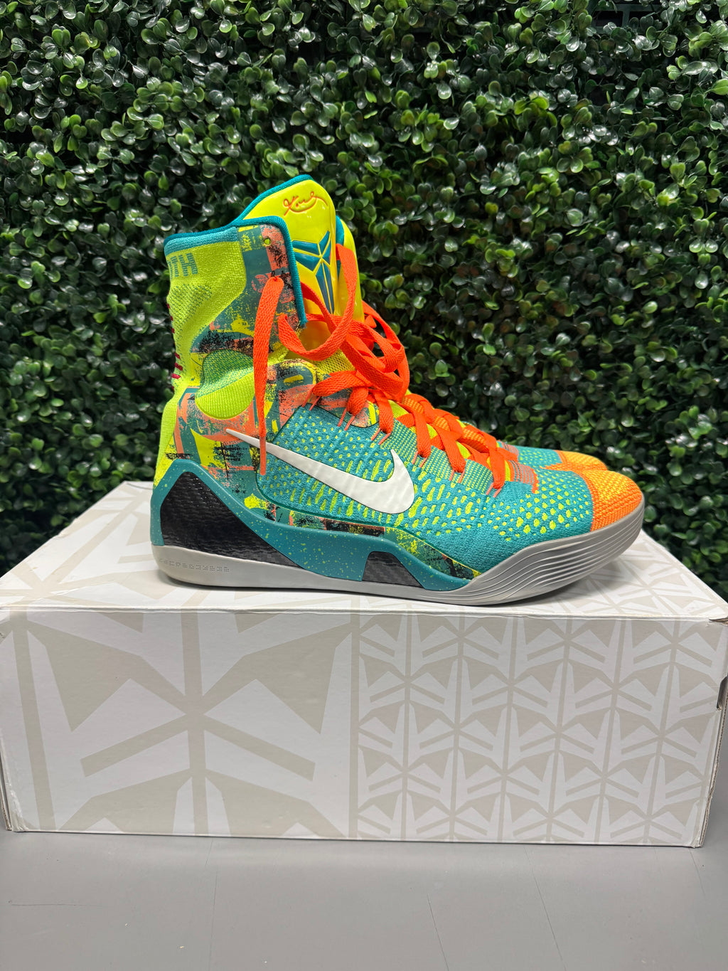Nike Kobe 9 Elite Influence Size 10 Preowned