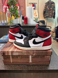 Air Jordan 1 "Bred Toe" Preowned