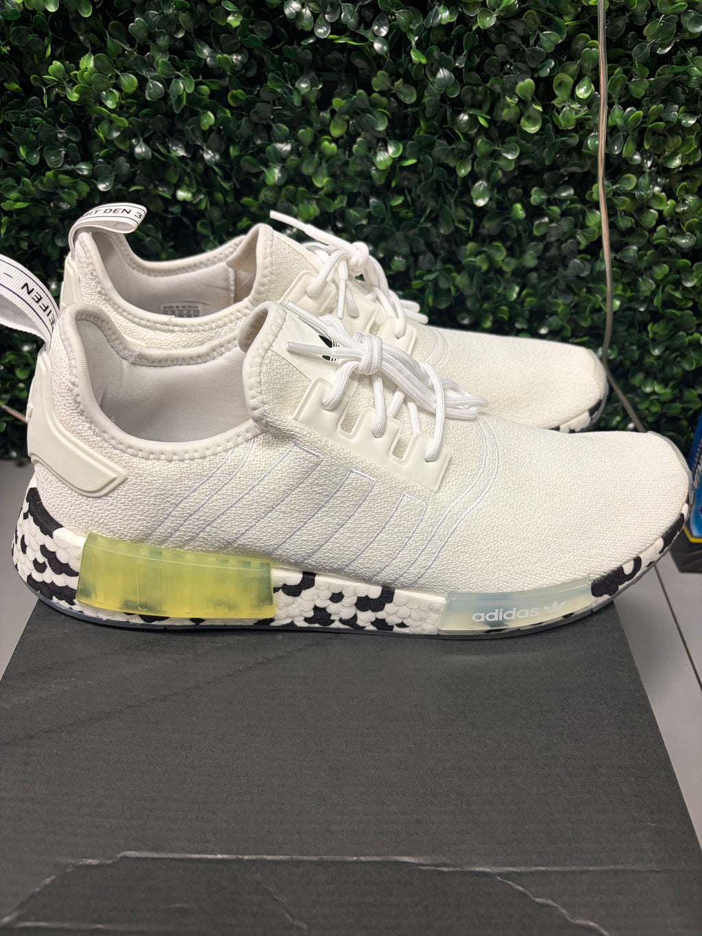 adidas NMD R1 "White Color Splash"Size 13 Preowned