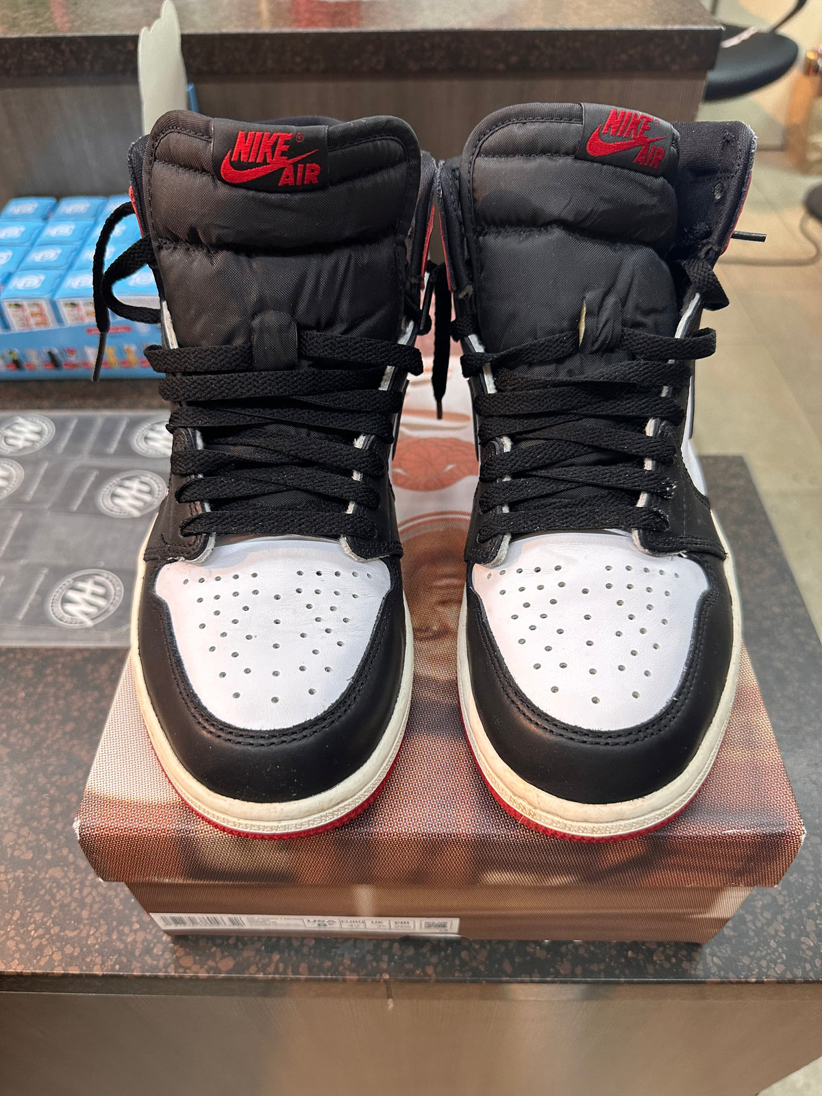 Air Jordan 1 "Bred Toe" Preowned