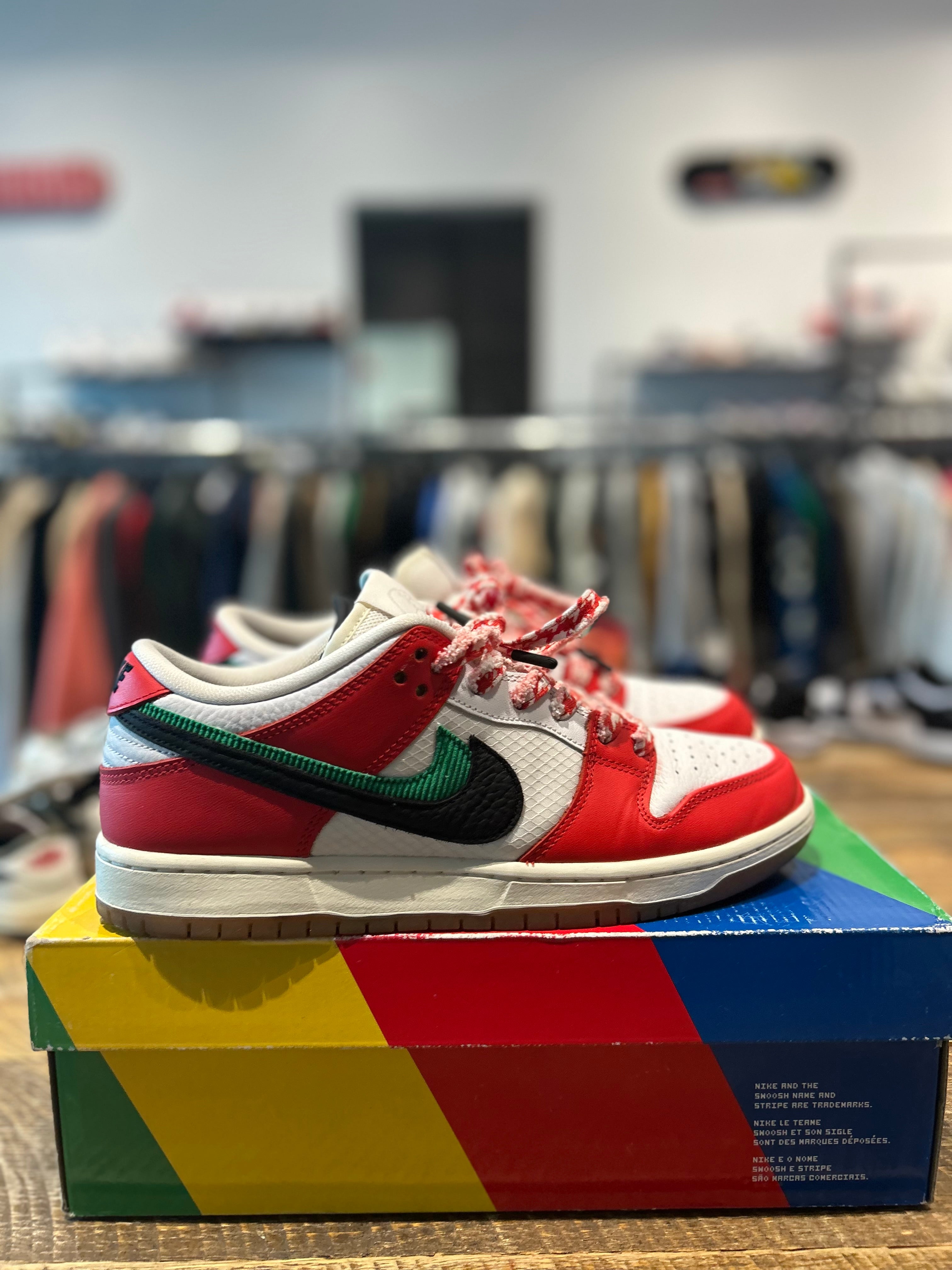 Dunk Low SB "Habibi"  Size 10 Preowned