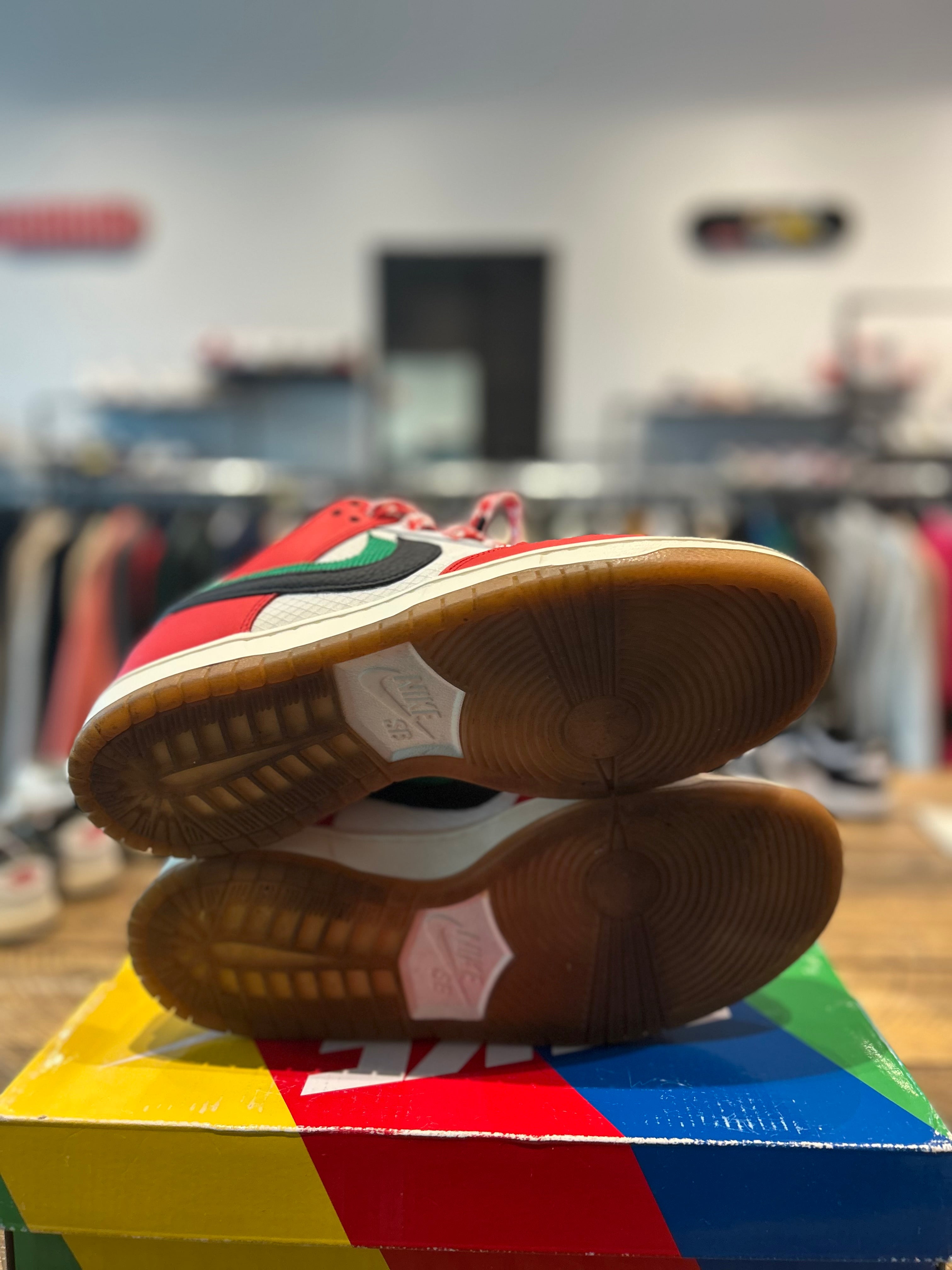 Dunk Low SB "Habibi"  Size 10 Preowned