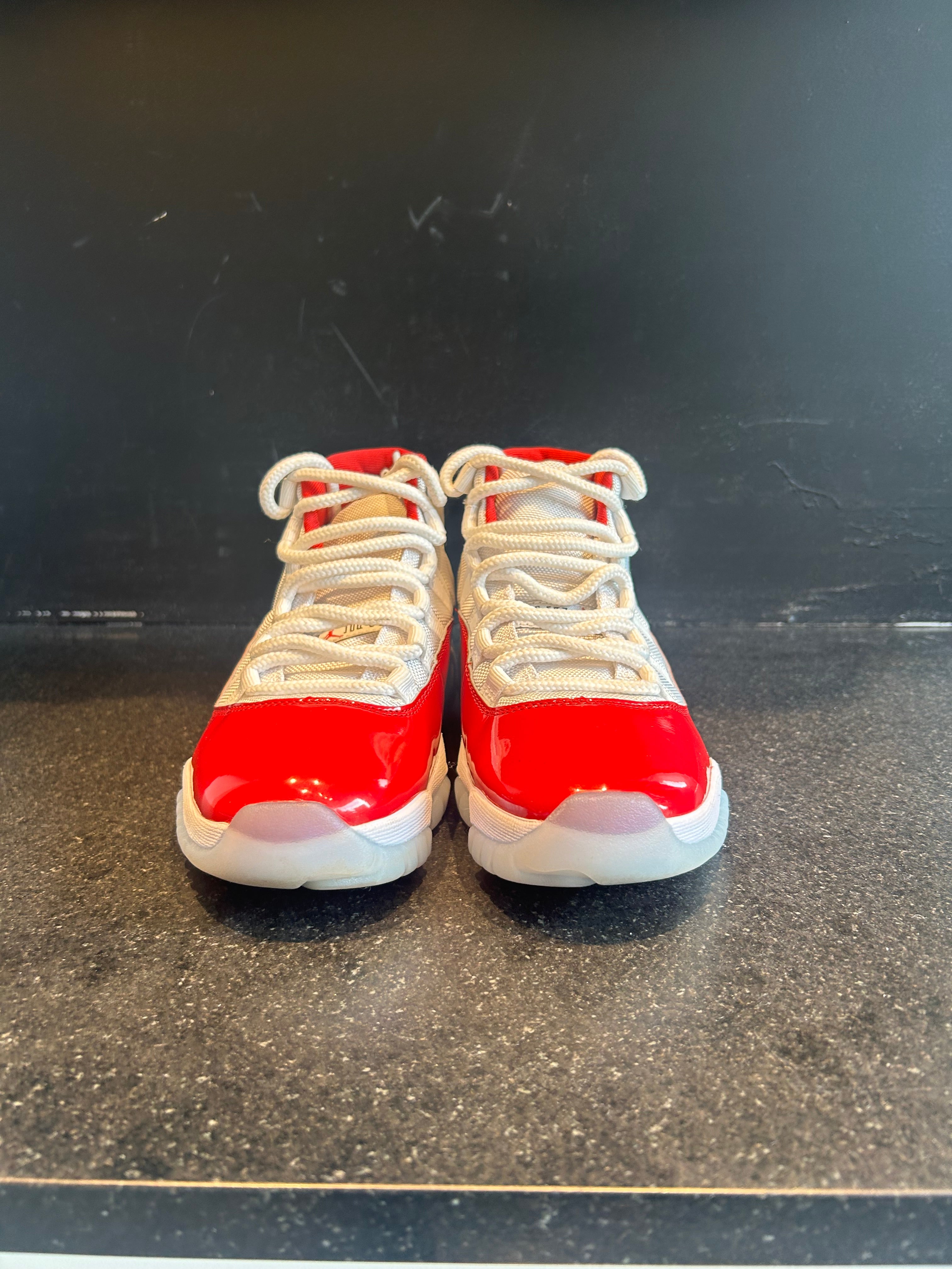 Jordan 11 Retro  Cherry Size 6 Preowned No Box